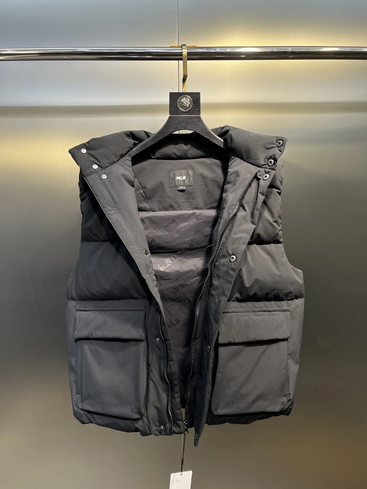Canada Goose Quilted Puffer Vest - Style 69 - Canada Goose puffer vest real photo 7