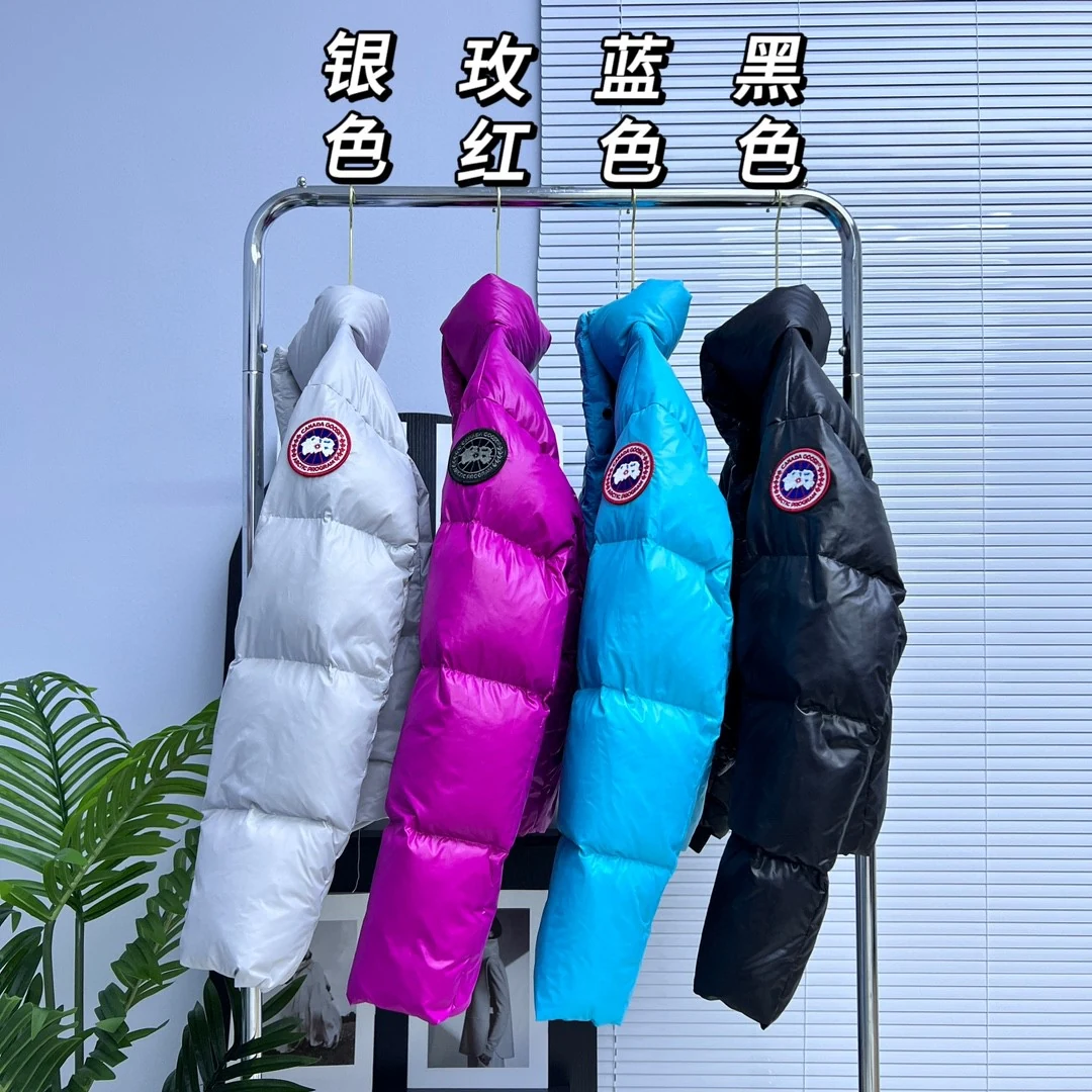 Canada Goose Short Puffer Jacket - Style 10 - Canada Goose puffer jacket real photo 2