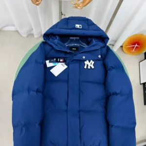 Canada Goose Short Puffer Jacket - Style 12 - Canada Goose puffer jacket real photo 1