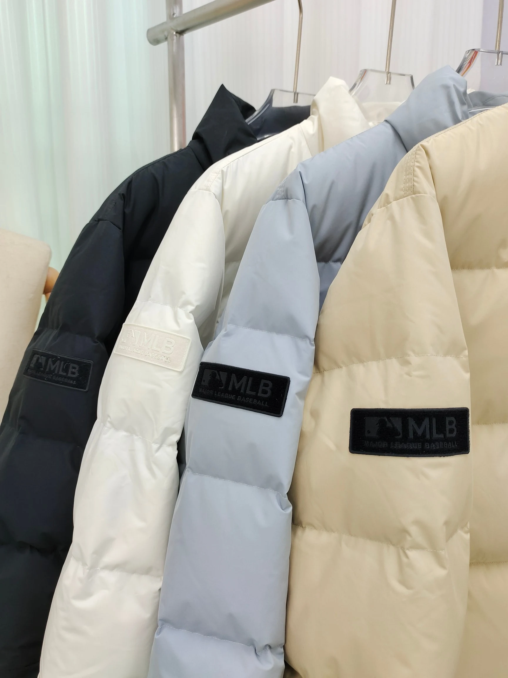 Canada Goose puffer jacket - real photo 2