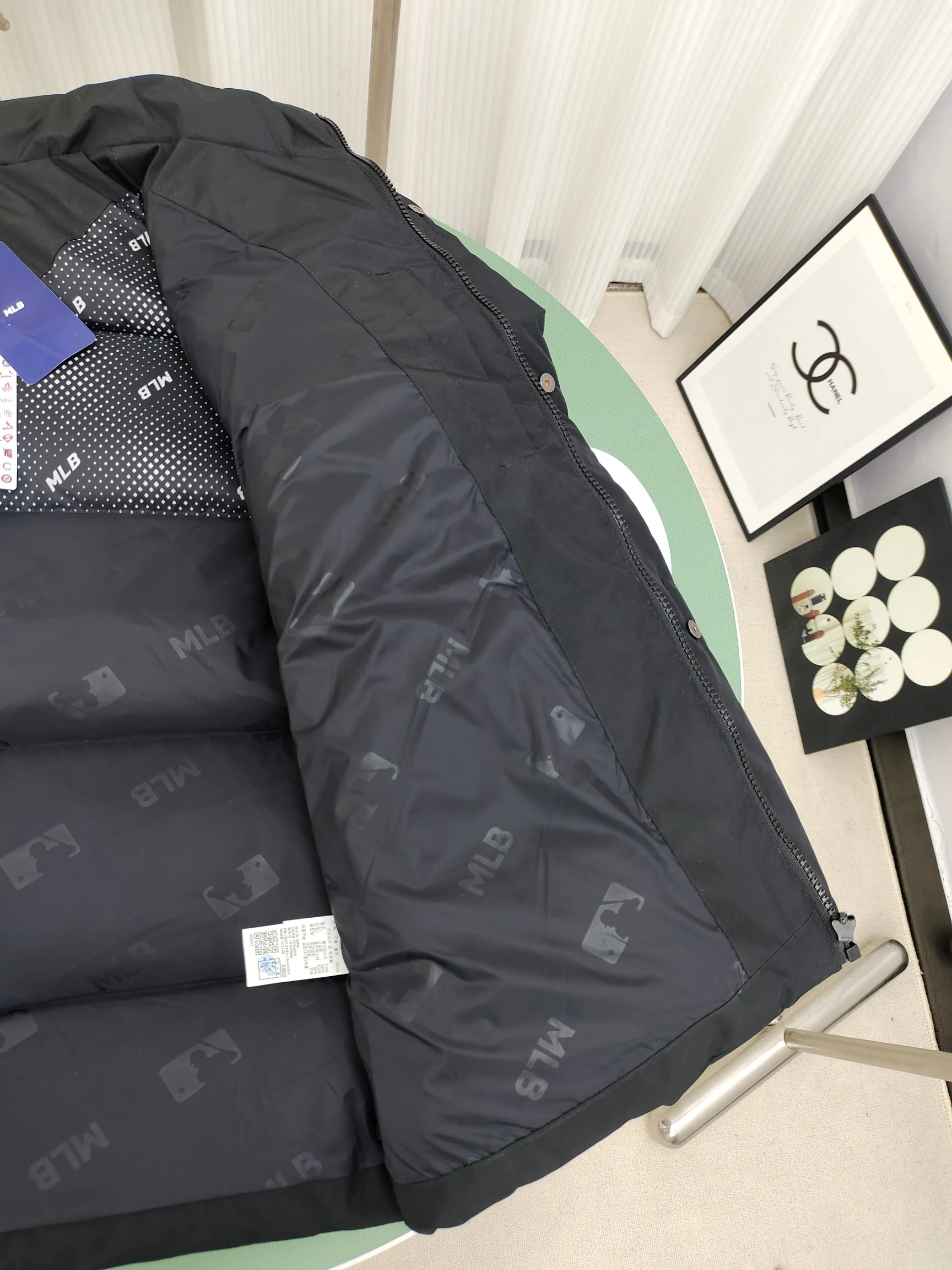 Canada Goose puffer jacket - real photo 7