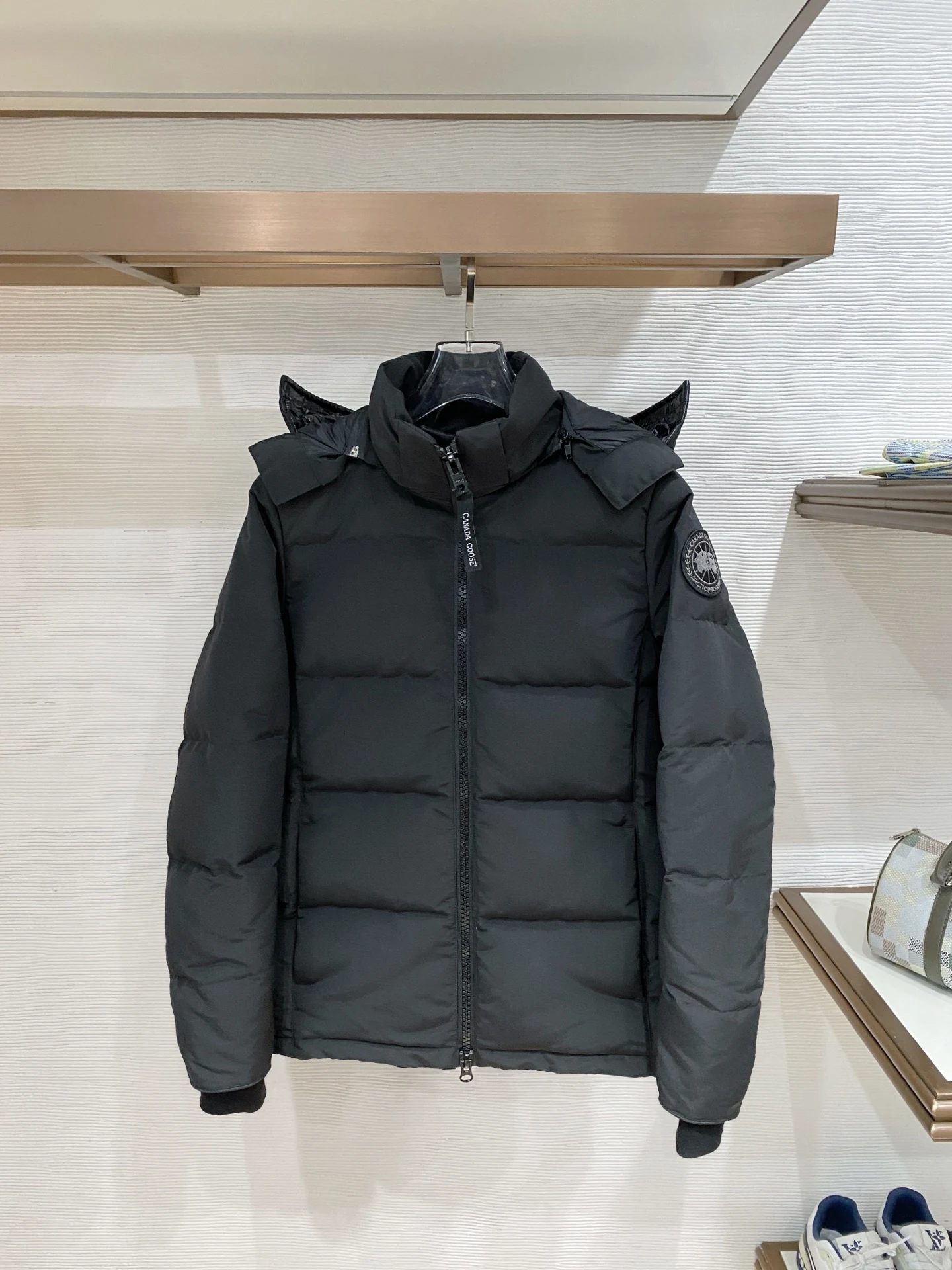 Canada Goose Short Puffer Jacket - Style 27 - Canada Goose puffer jacket real photo 1