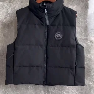 Canada Goose Short Puffer Vest - Style 10 - Canada Goose puffer vest real photo 1