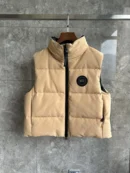 Canada Goose Short Puffer Vest - Style 13 - Canada Goose puffer vest real photo 1