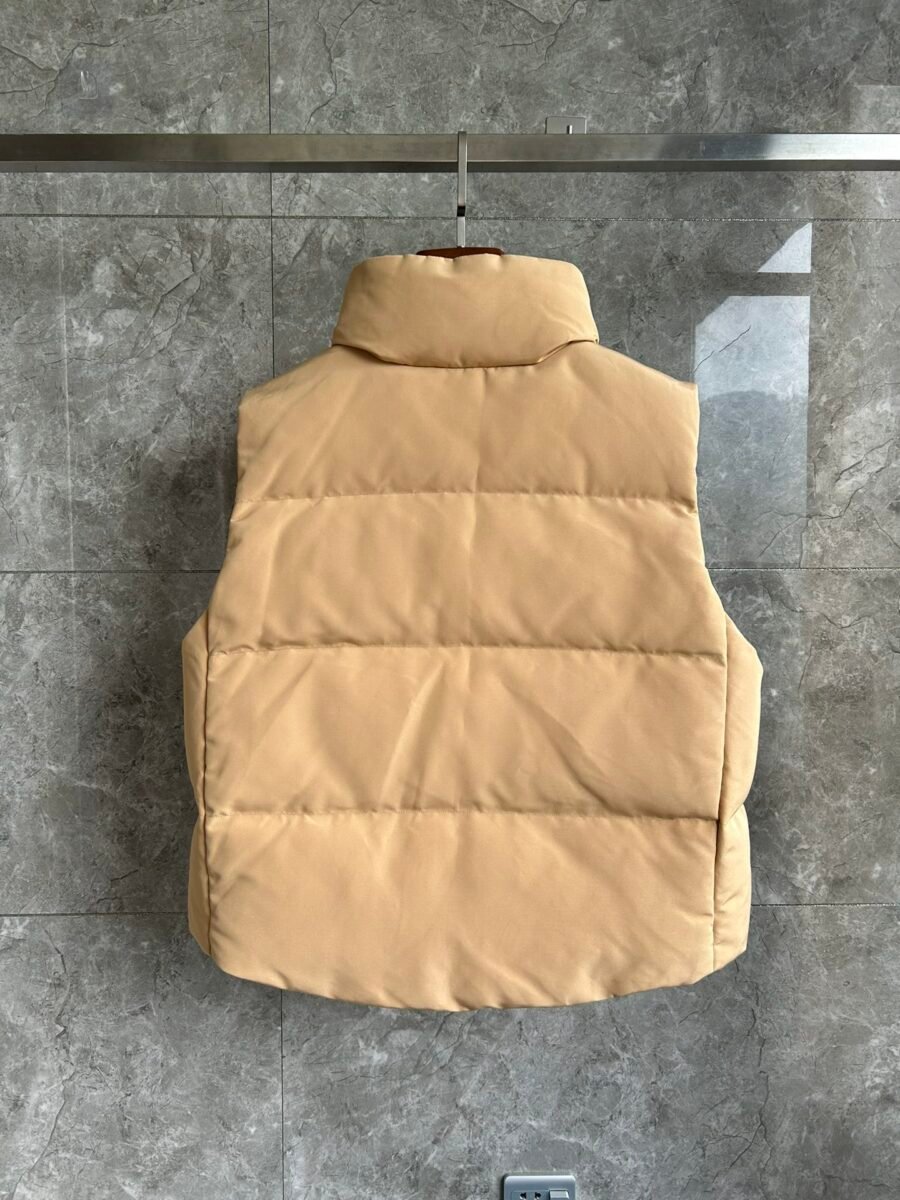 Canada Goose Short Puffer Vest - Style 5 - Canada Goose puffer vest real photo 2