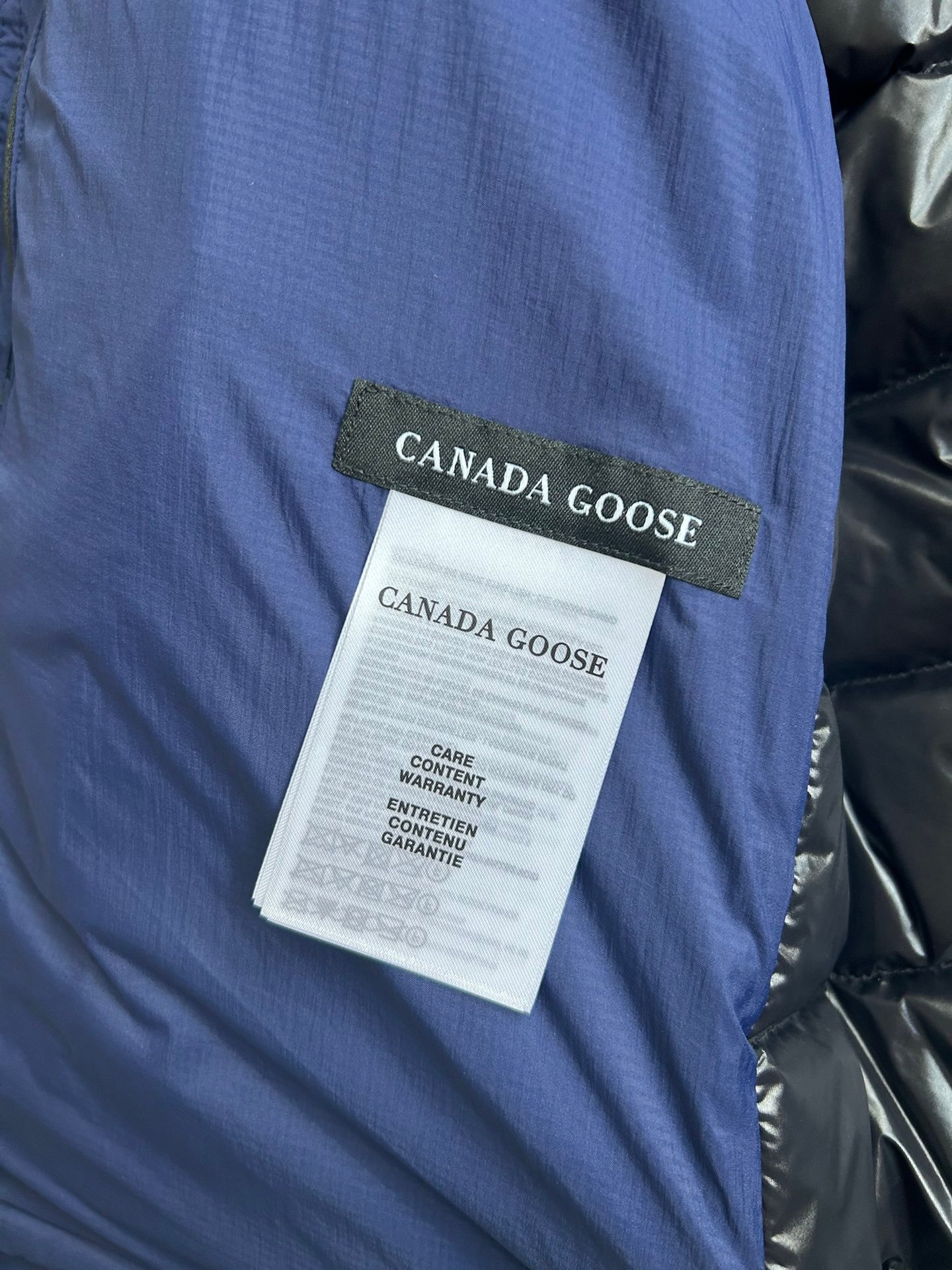 Canada Goose Stand-Collar Slim Puffer Jacket - Style 2 - Canada Goose puffer jacket real photo 8