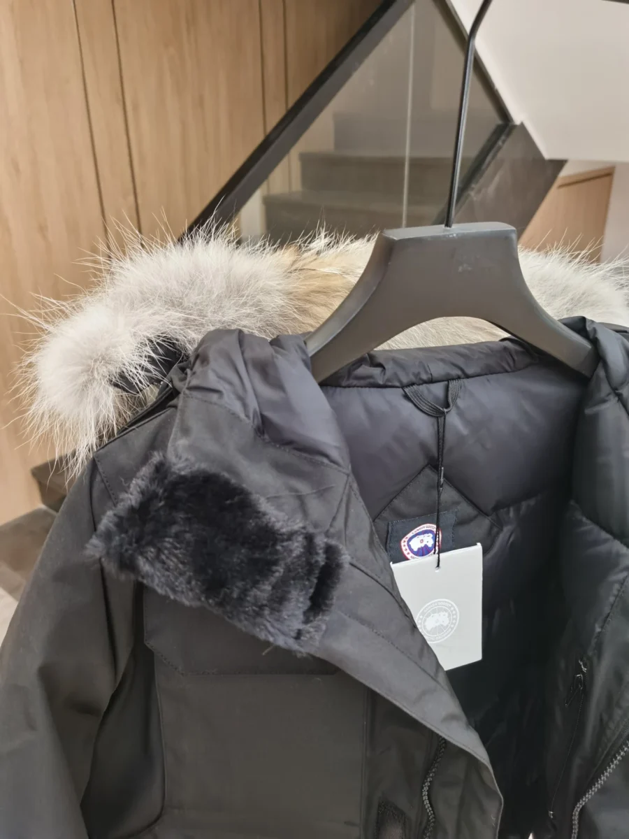 Canada Goose Zip Puffer Jacket - Style 109 - Canada Goose puffer jacket real photo 9