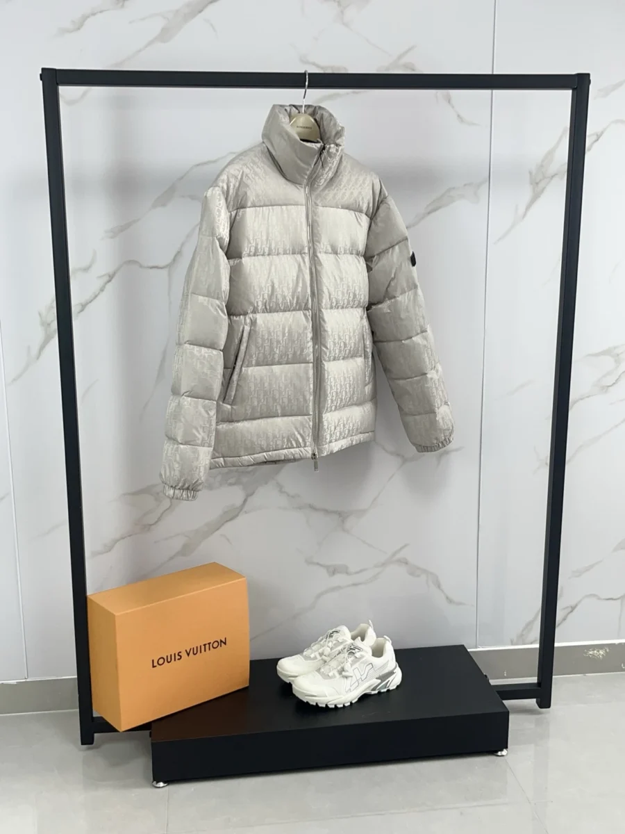 Canada Goose Zip Puffer Jacket - Style 114 - Canada Goose puffer jacket real photo 3