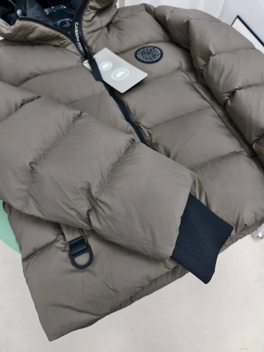 Canada Goose Zip Puffer Jacket - Style 123 - Canada Goose puffer jacket real photo 4