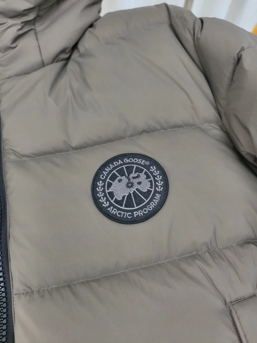 Canada Goose Zip Puffer Jacket - Style 123 - Canada Goose puffer jacket real photo 5