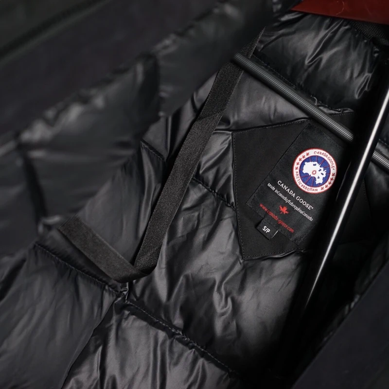 Canada Goose Zip Puffer Jacket - Style 126 - Canada Goose puffer jacket real photo 9