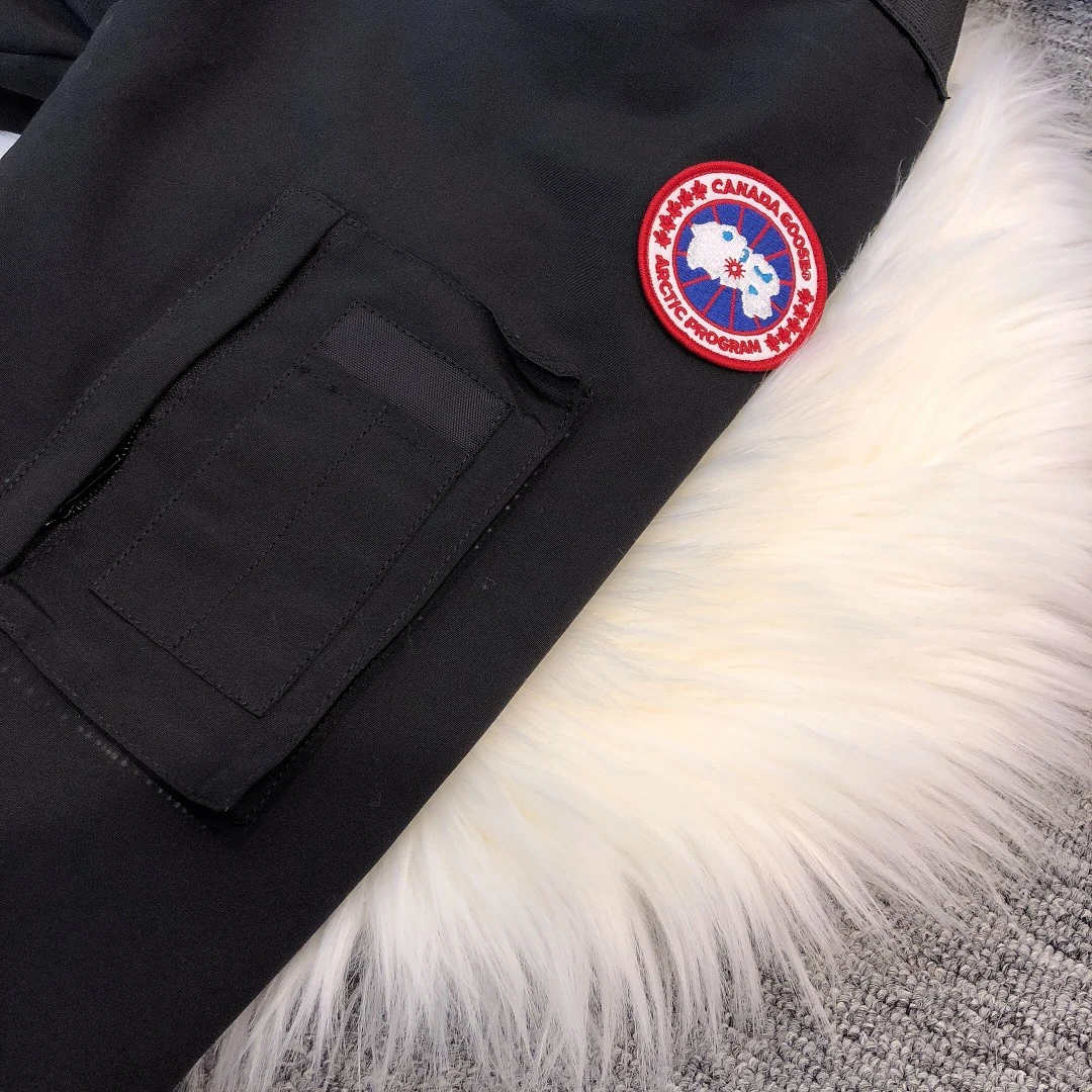 Canada Goose Zip Puffer Jacket - Style 146 - Canada Goose puffer jacket real photo 8