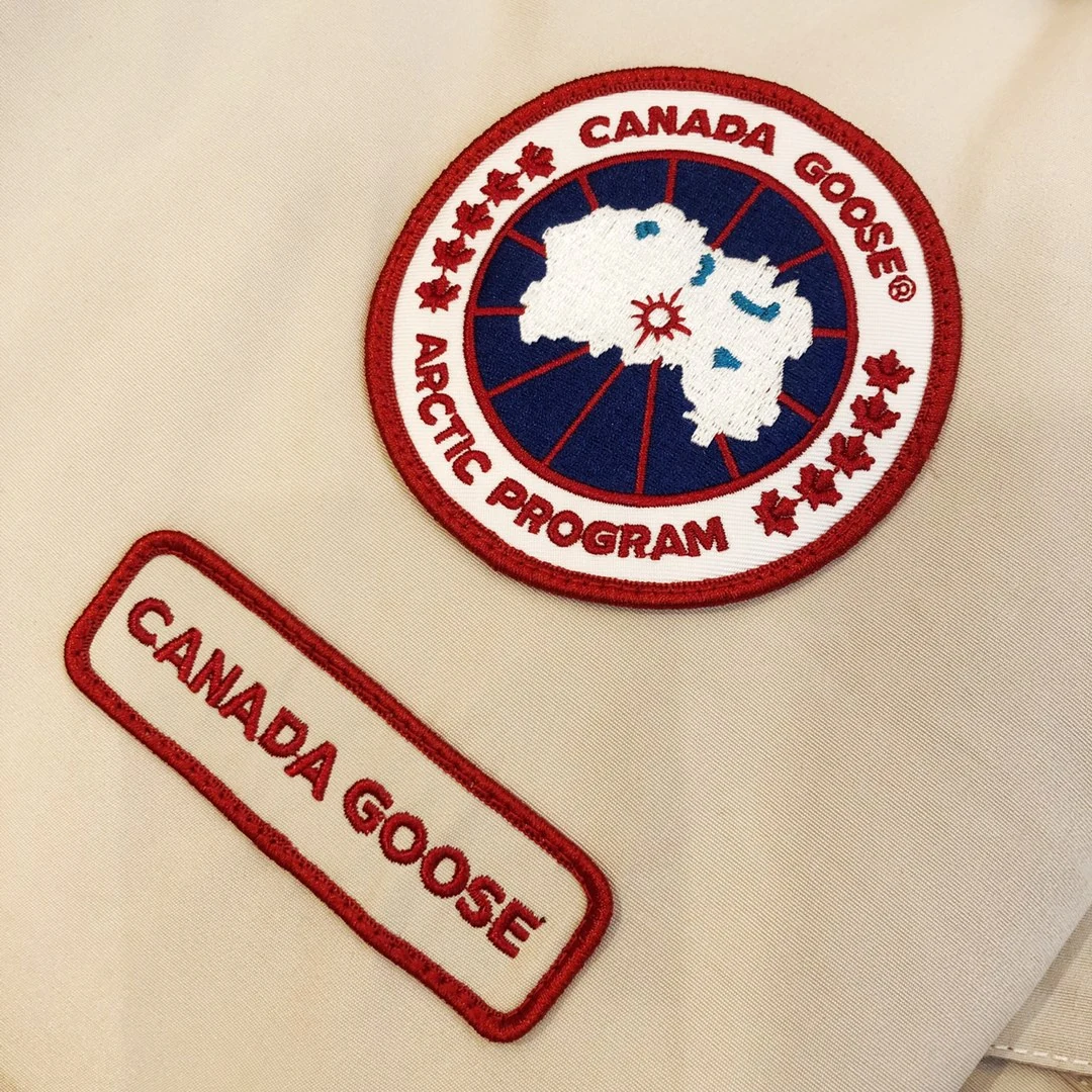 Canada Goose Zip Puffer Jacket - Style 151 - Canada Goose puffer jacket real photo 9