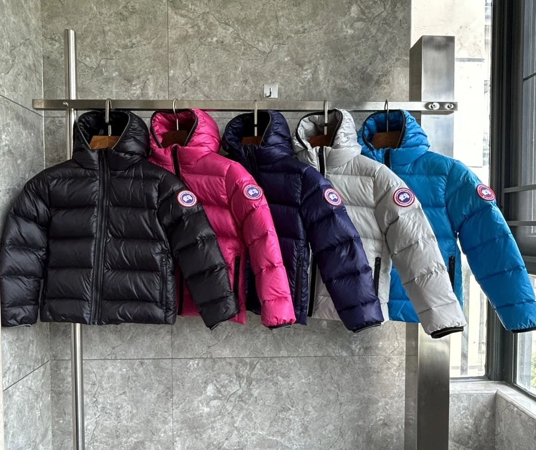 Canada Goose Zip Puffer Jacket - Style 152 - Canada Goose puffer jacket real photo 1