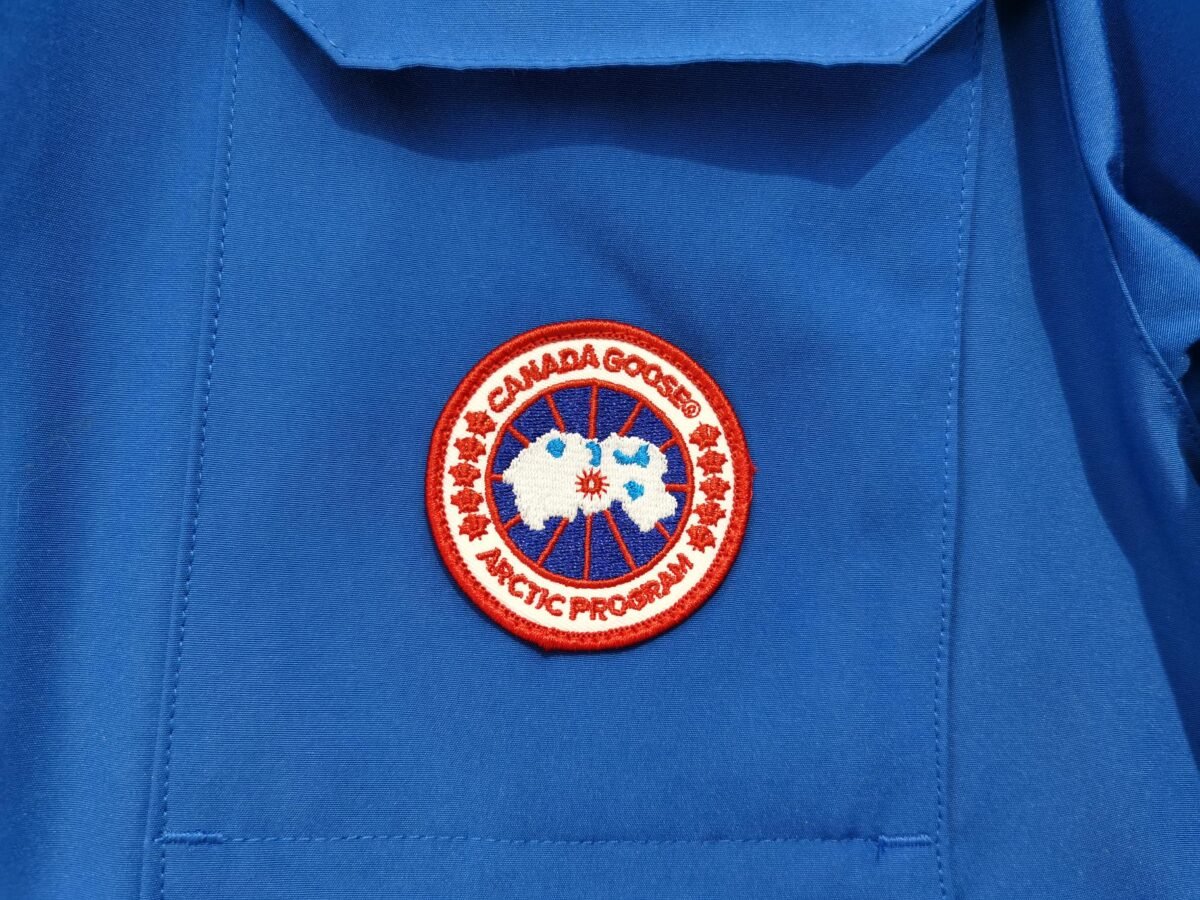 Canada Goose Zip Puffer Jacket - Style 153 - Canada Goose puffer jacket real photo 8