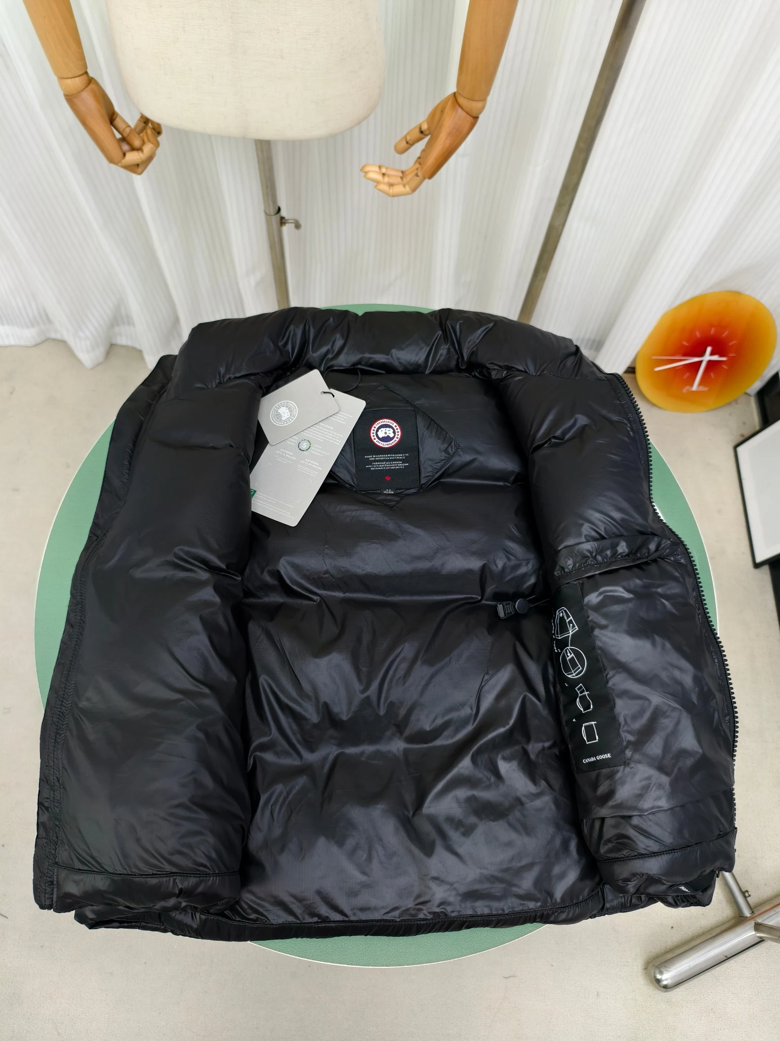 Canada Goose Zip Puffer Jacket - Style 156 - Canada Goose puffer jacket real photo 9