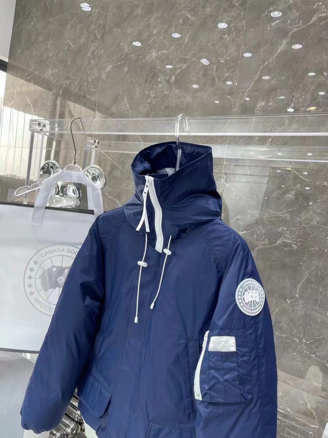Canada Goose Zip Puffer Jacket - Style 175 - Canada Goose puffer jacket real photo 3