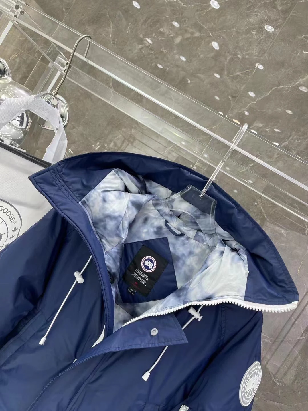 Canada Goose Zip Puffer Jacket - Style 175 - Canada Goose puffer jacket real photo 6