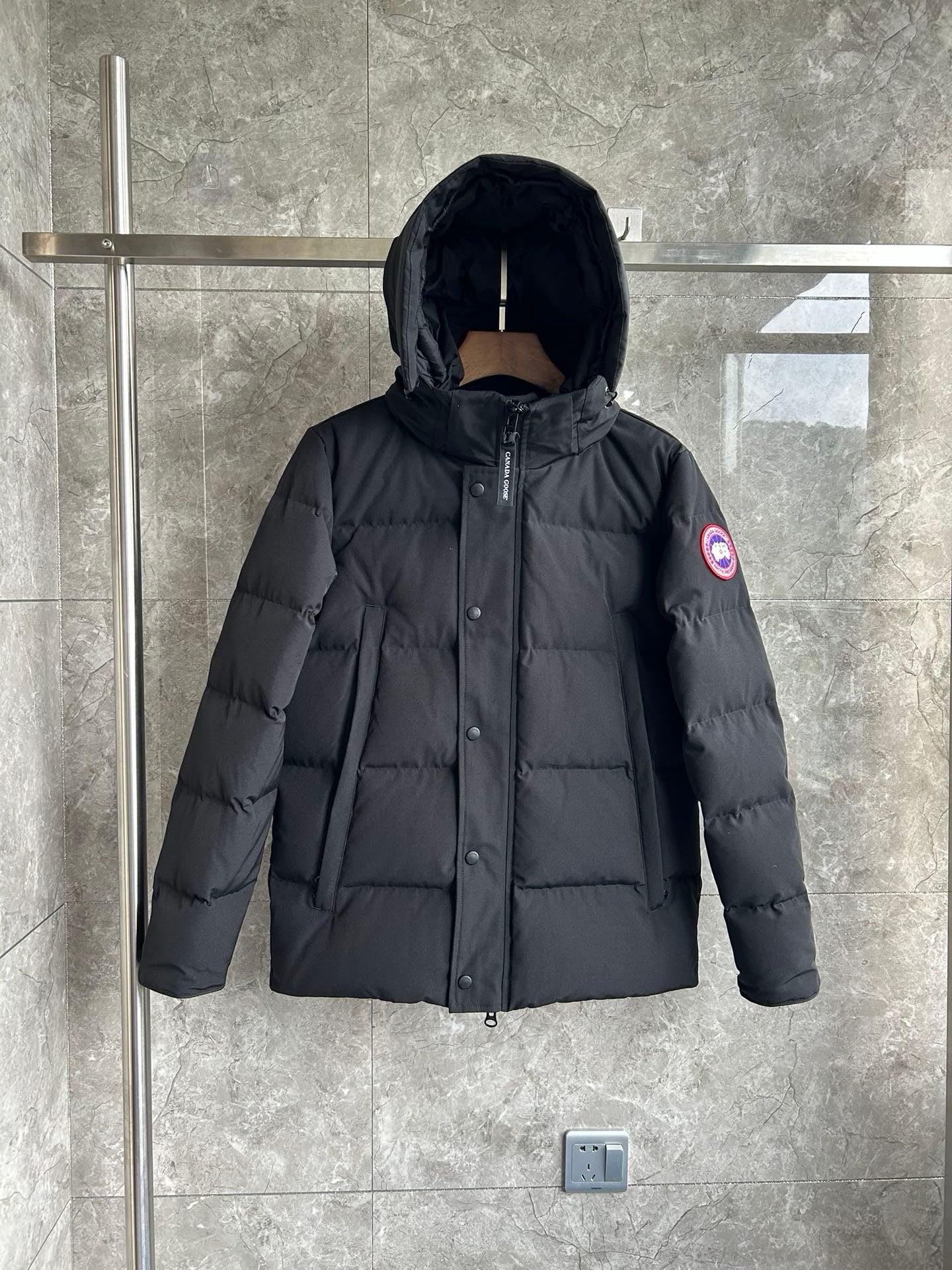 Canada Goose Zip Puffer Jacket - Style 177 - Canada Goose puffer jacket real photo 1
