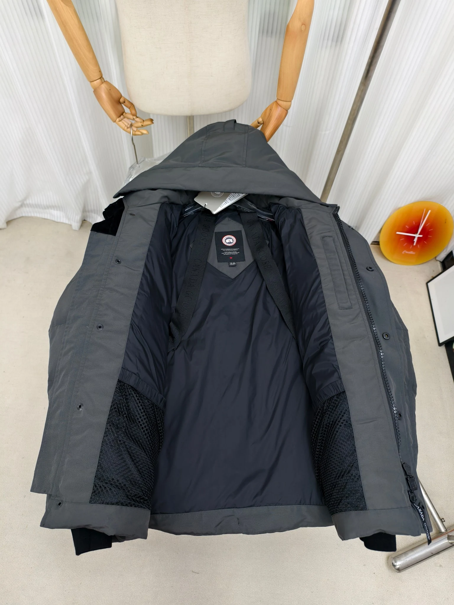 Canada Goose Zip Puffer Jacket - Style 180 - Canada Goose puffer jacket real photo 7