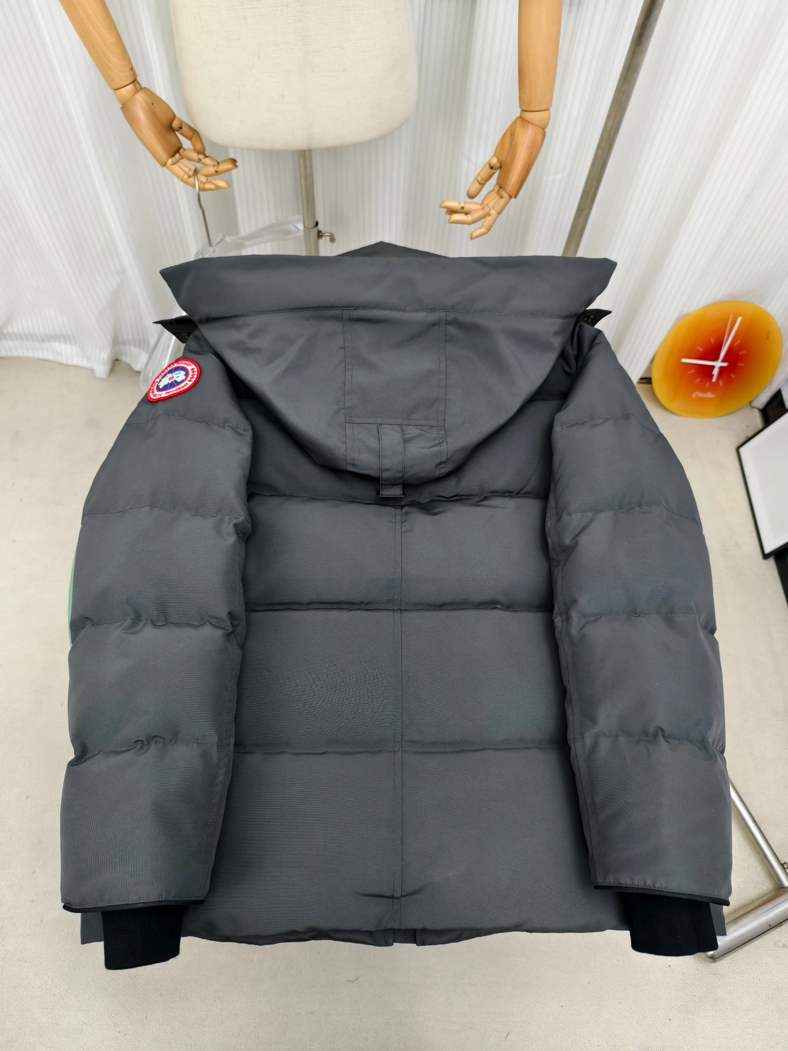 Canada Goose Zip Puffer Jacket - Style 180 - Canada Goose puffer jacket real photo 9
