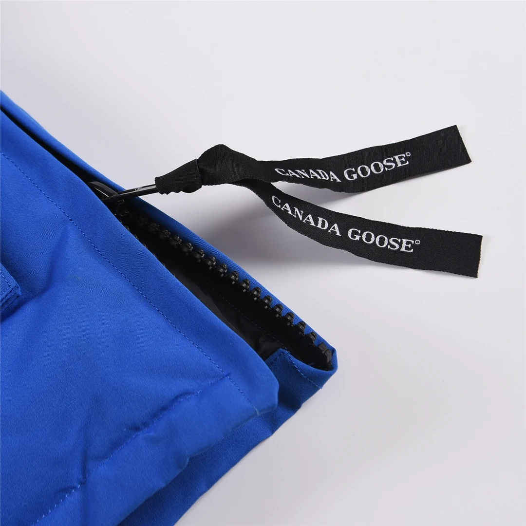 Canada Goose Zip Puffer Jacket - Style 182 - Canada Goose puffer jacket real photo 8