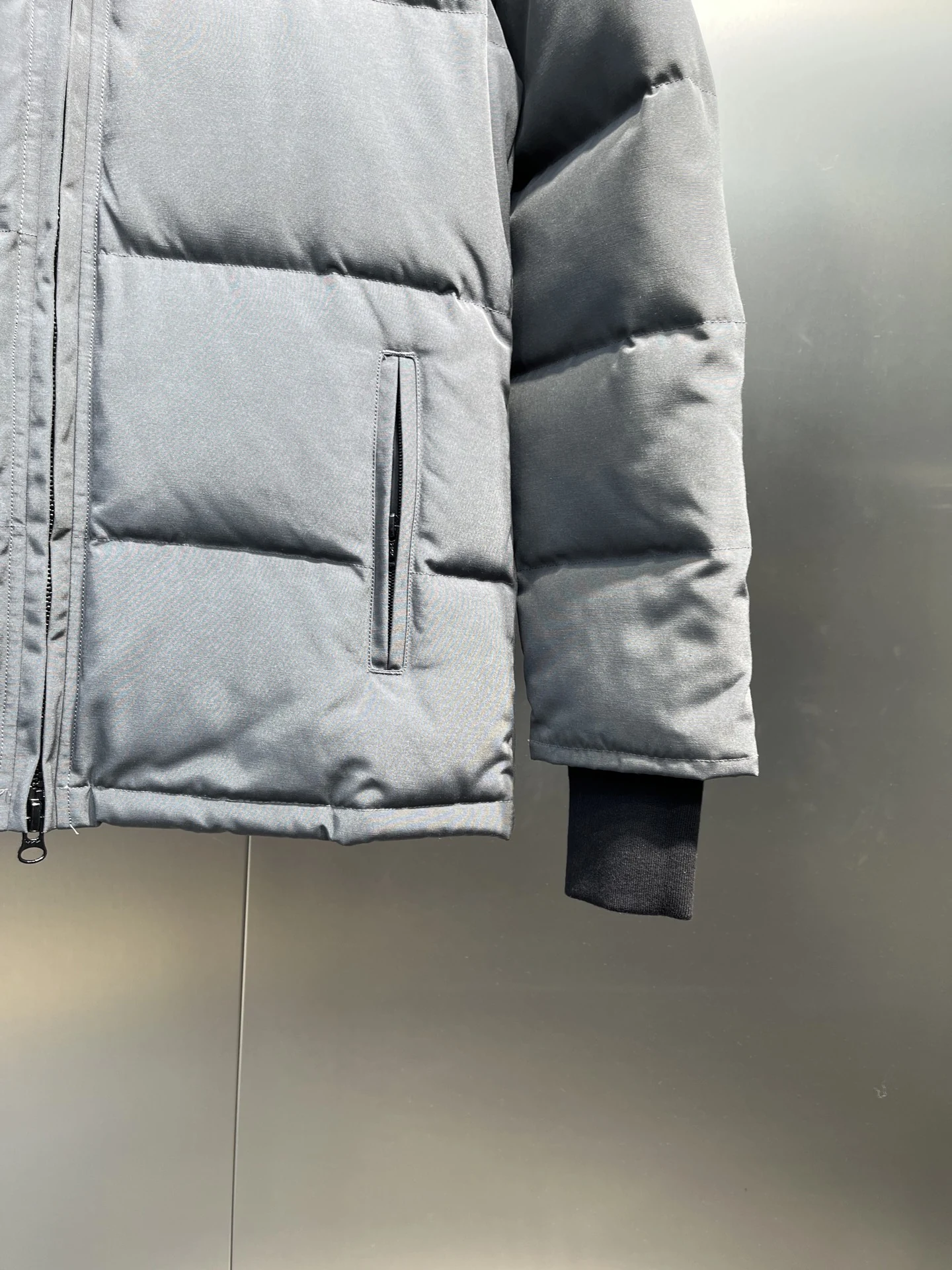 Canada Goose Zip Puffer Jacket - Style 185 - Canada Goose puffer jacket real photo 6