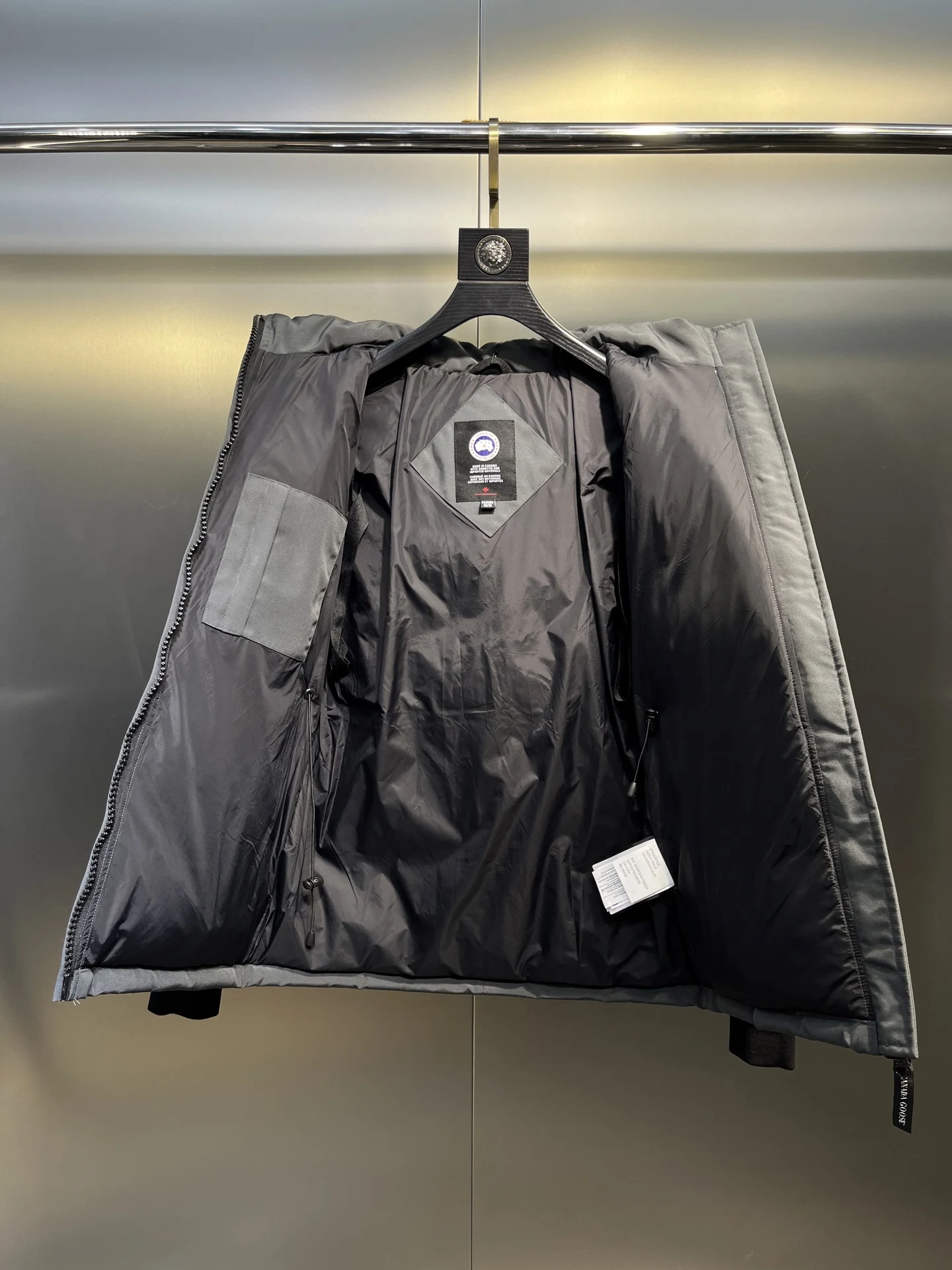 Canada Goose Zip Puffer Jacket - Style 185 - Canada Goose puffer jacket real photo 9