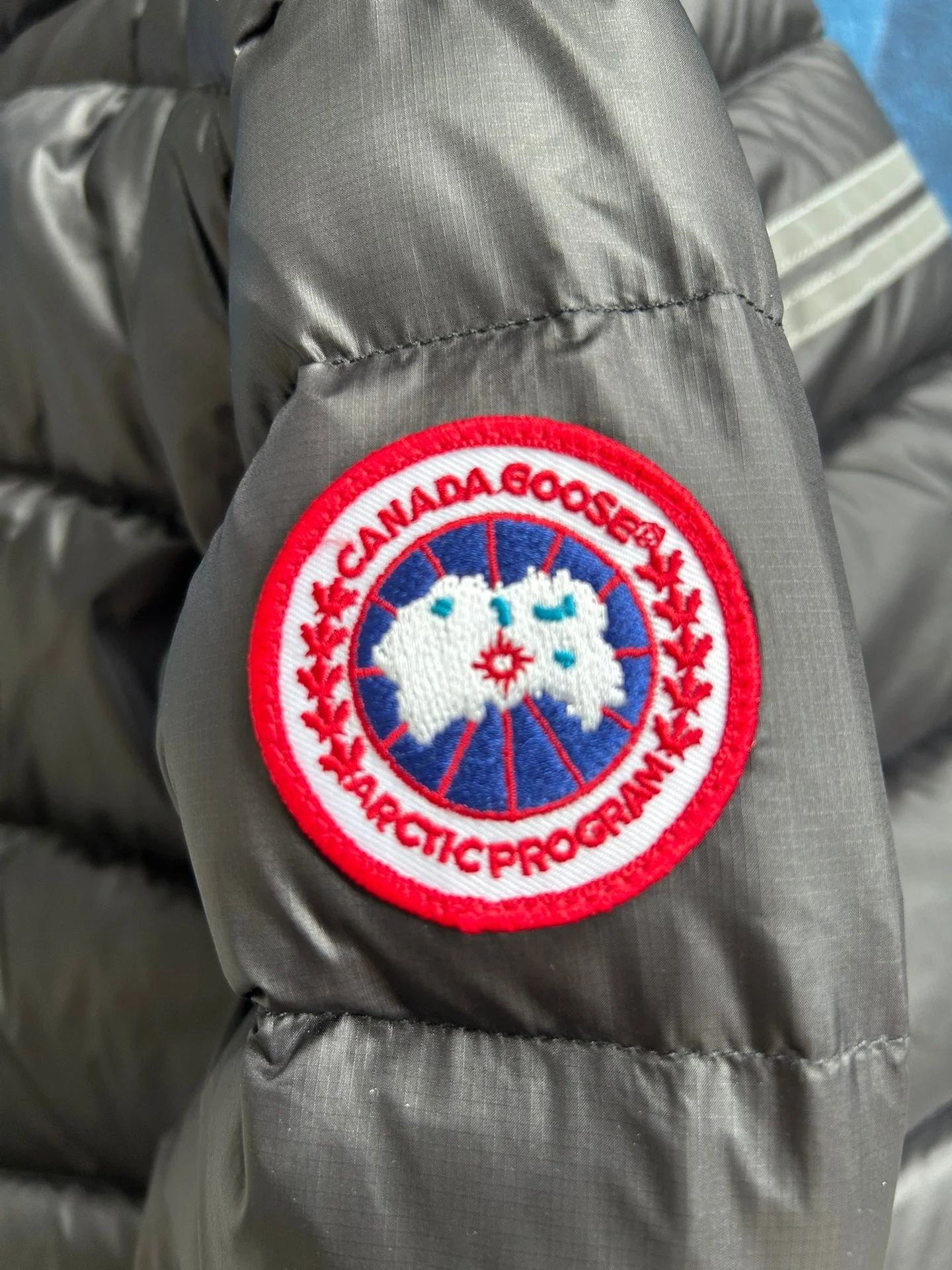 Canada Goose Zip Puffer Jacket - Style 197 - Canada Goose puffer jacket real photo 7