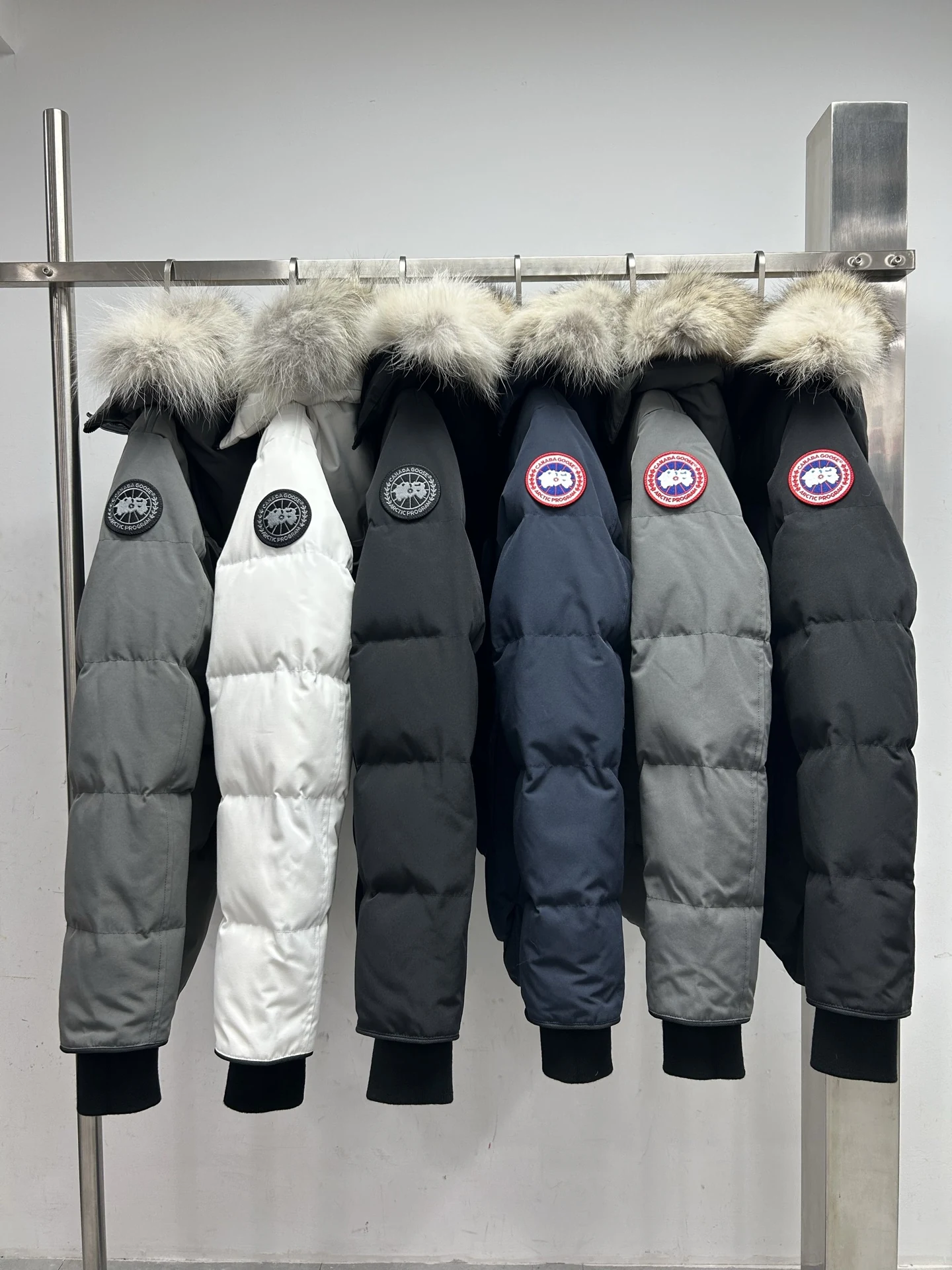 Canada Goose Zip Puffer Jacket - Style 199 - Canada Goose puffer jacket real photo 5