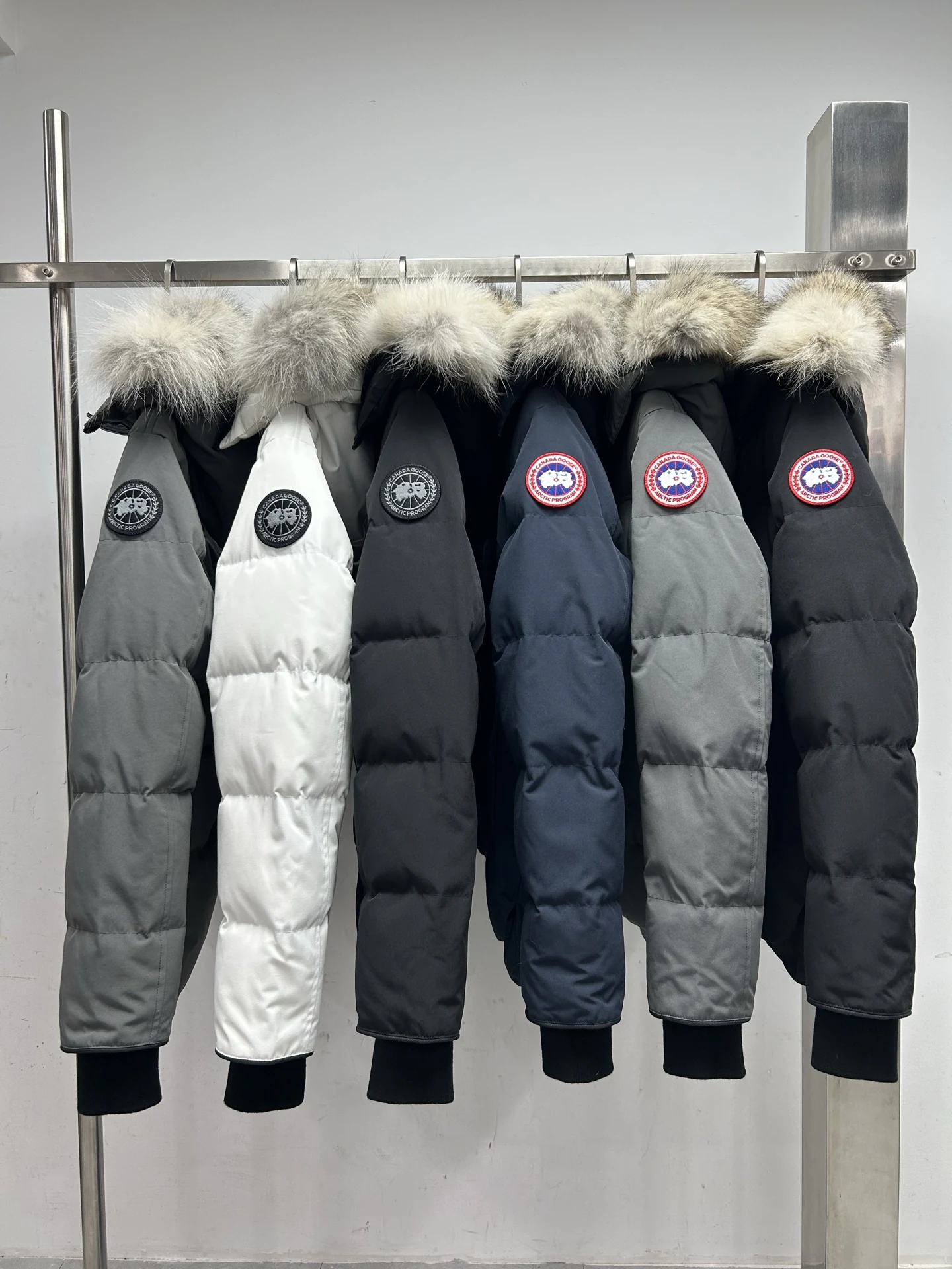 Canada Goose Zip Puffer Jacket - Style 199 - Canada Goose puffer jacket real photo 6