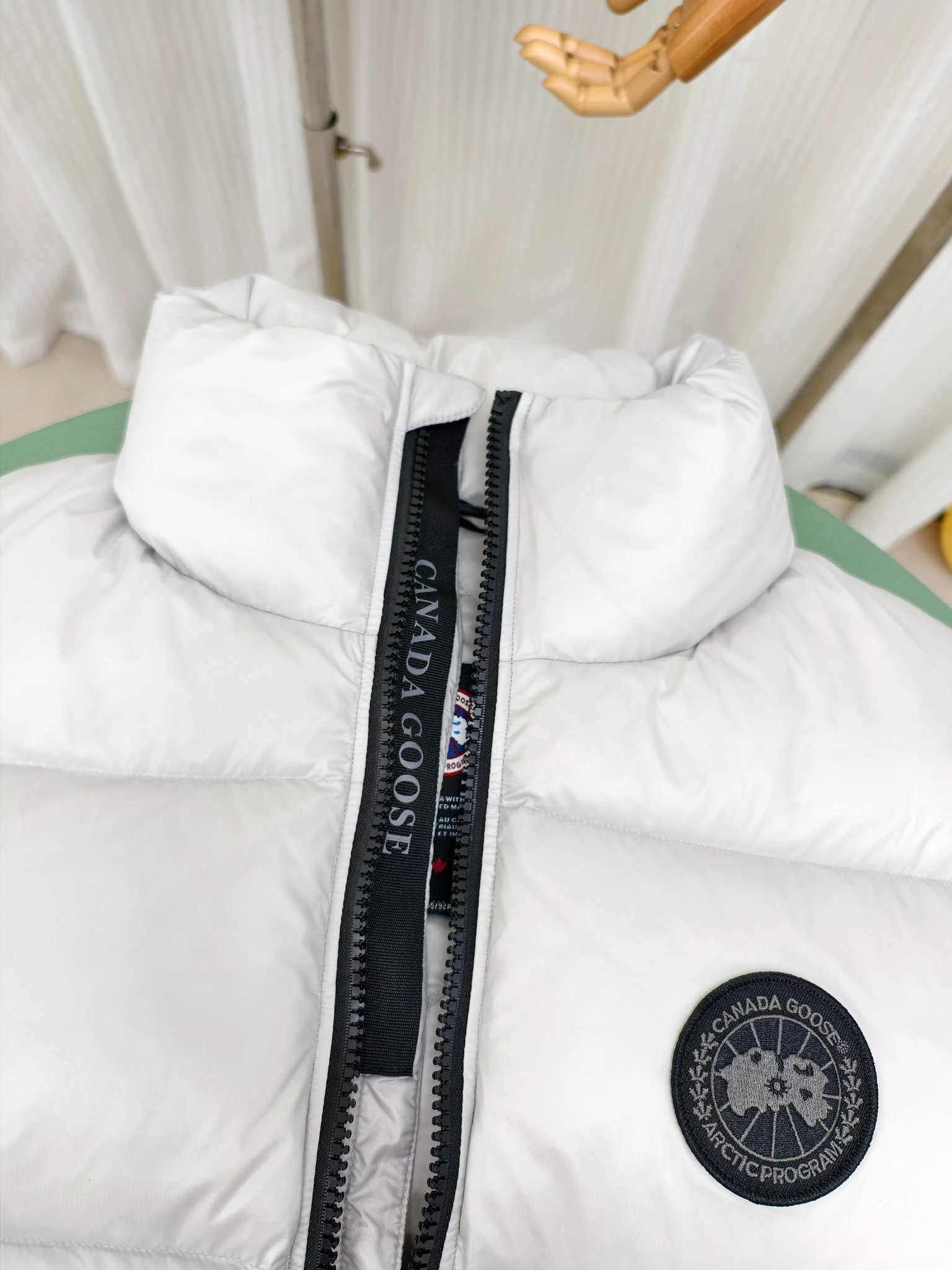 Canada Goose Zip Puffer Jacket - Style 201 - Canada Goose puffer jacket real photo 6