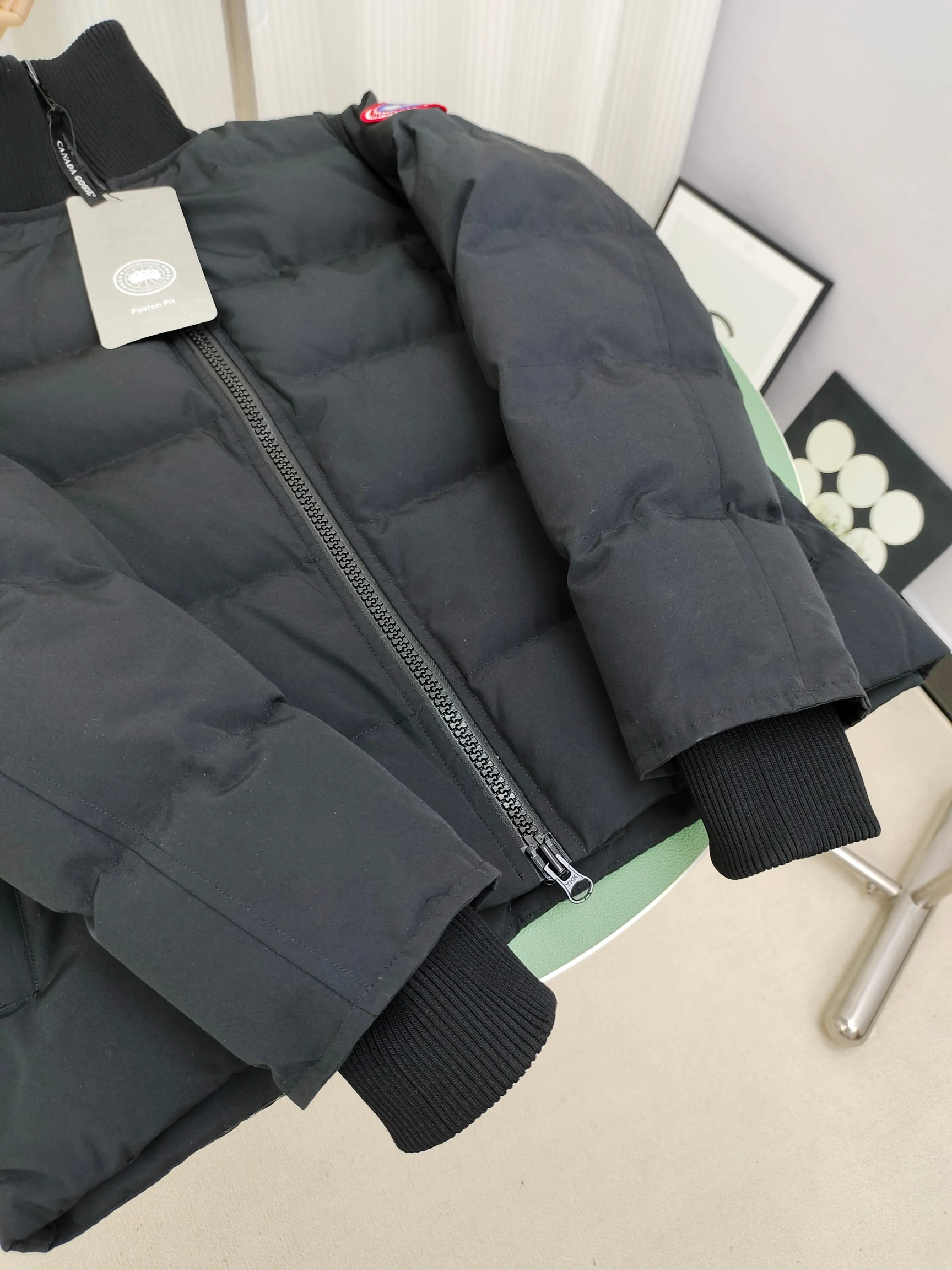 Canada Goose Zip Puffer Jacket - Style 209 - Canada Goose puffer jacket real photo 4