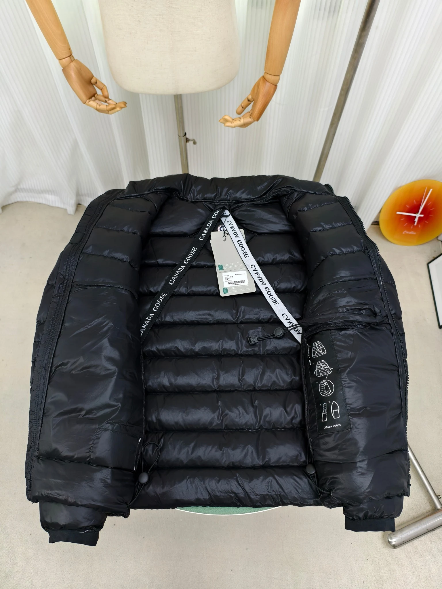 Canada Goose Zip Puffer Jacket - Style 217 - Canada Goose puffer jacket real photo 10