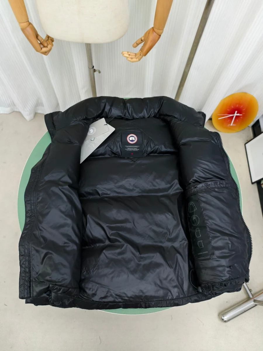 Canada Goose Zip Puffer Jacket - Style 22 - Canada Goose puffer jacket real photo 9