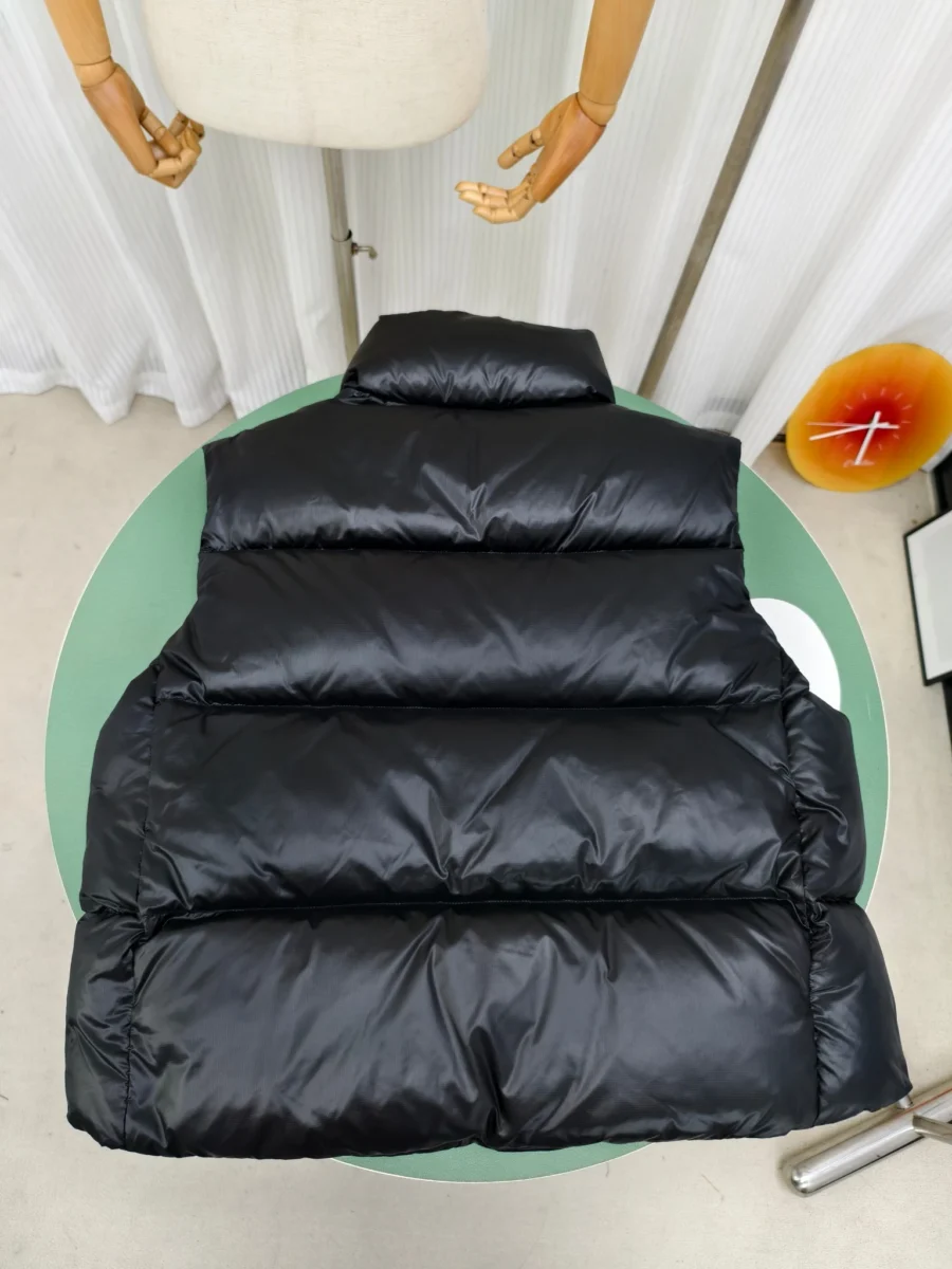 Canada Goose Zip Puffer Jacket - Style 22 - Canada Goose puffer jacket real photo 10