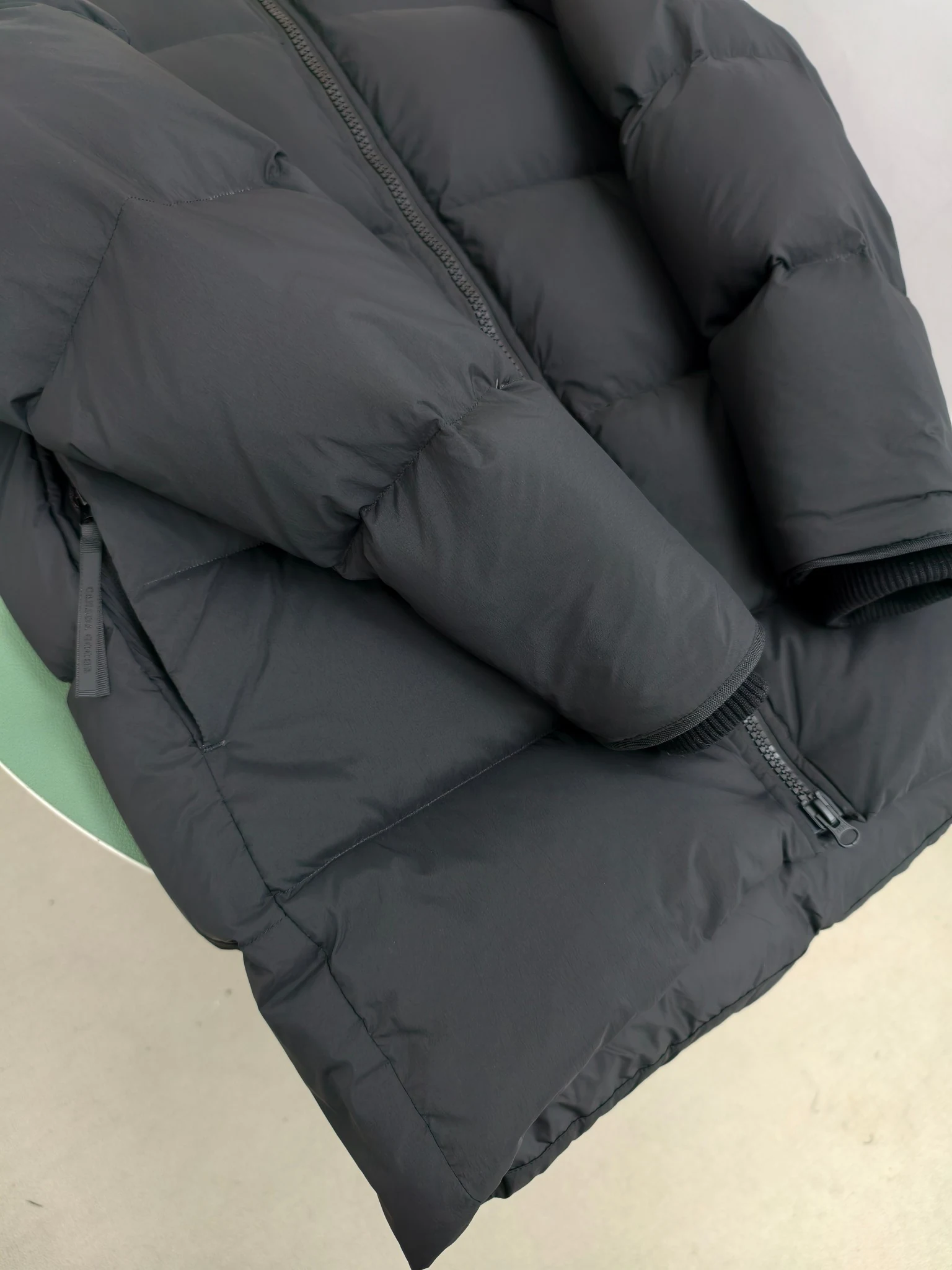 Canada Goose Zip Puffer Jacket - Style 227 - Canada Goose puffer jacket real photo 4