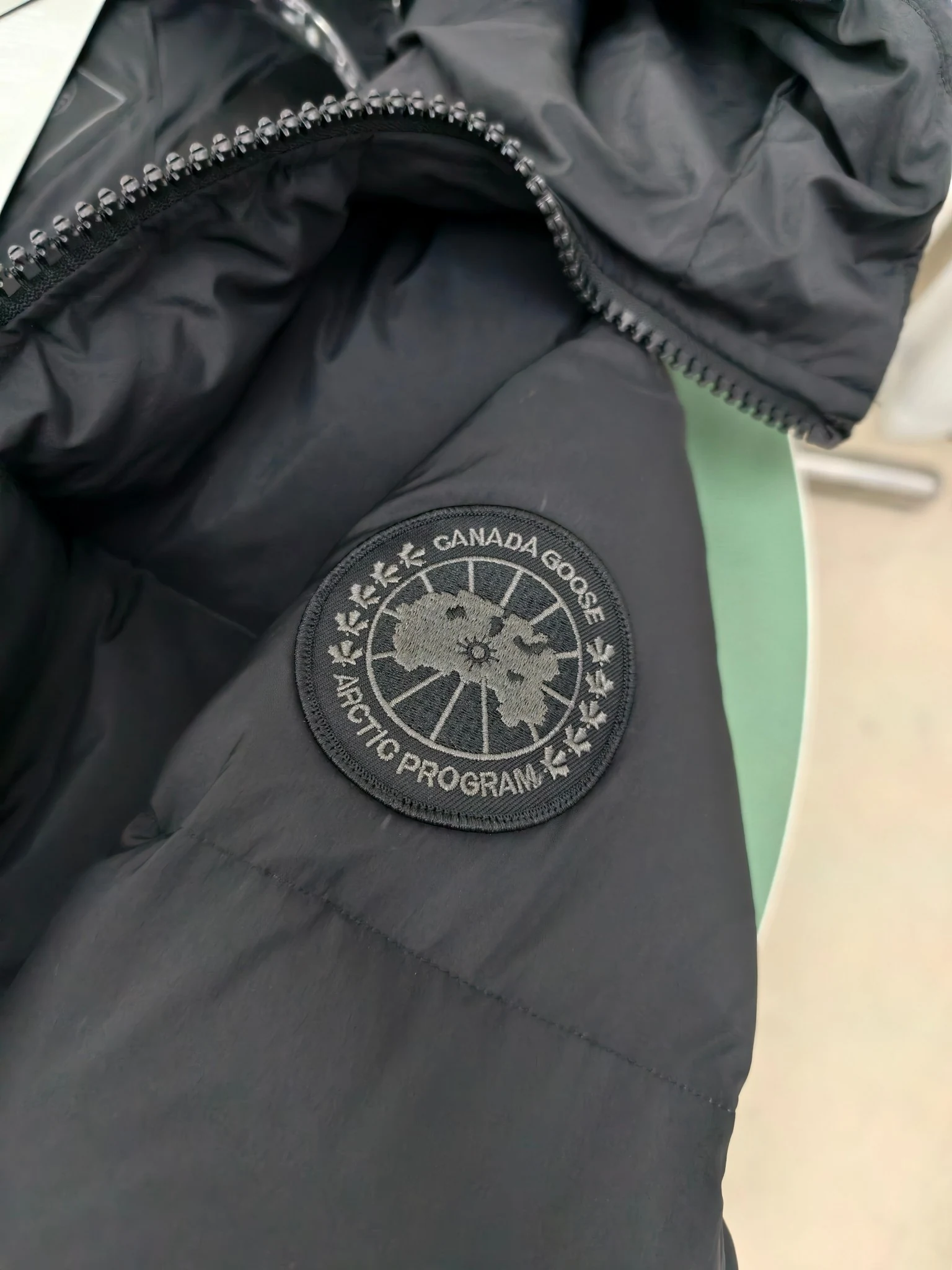 Canada Goose Zip Puffer Jacket - Style 227 - Canada Goose puffer jacket real photo 6
