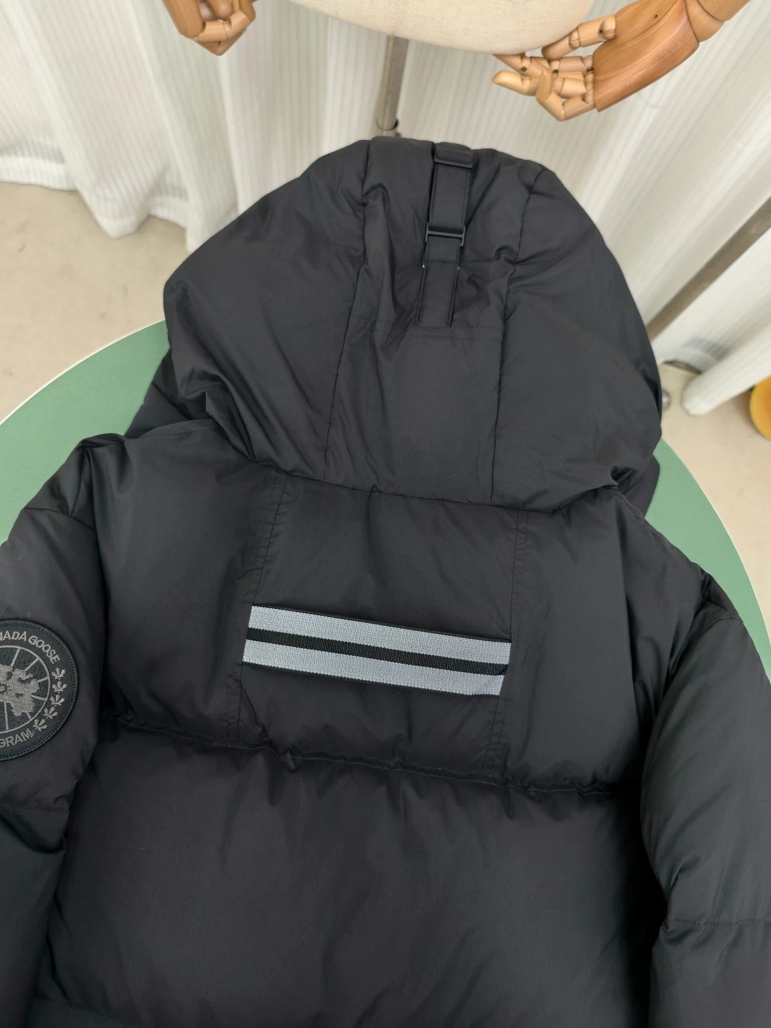 Canada Goose Zip Puffer Jacket - Style 227 - Canada Goose puffer jacket real photo 9