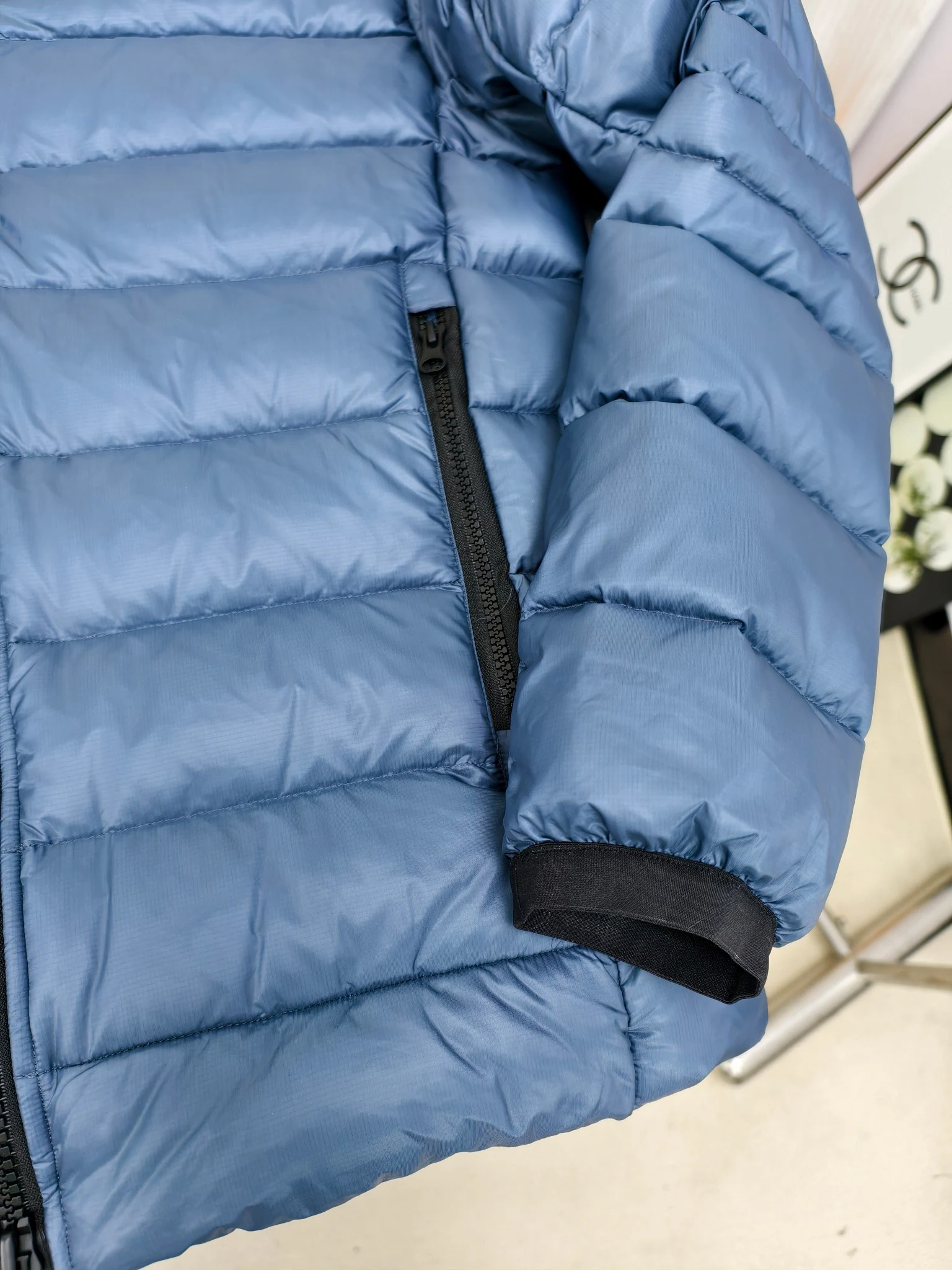 Canada Goose Zip Puffer Jacket - Style 239 - Canada Goose puffer jacket real photo 6