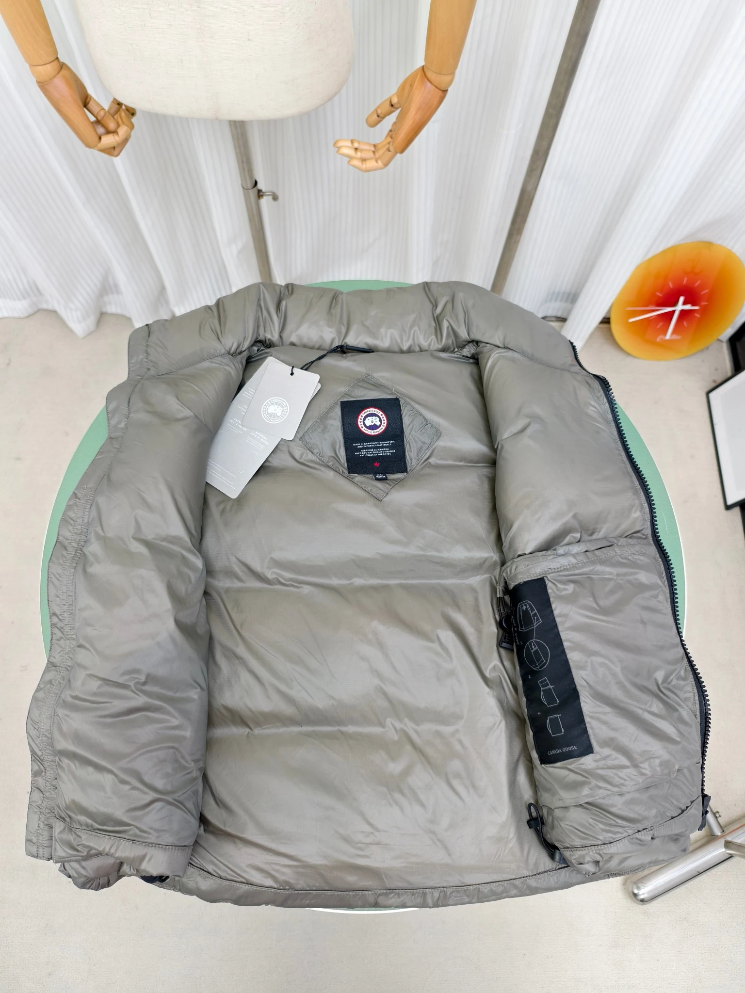 Canada Goose Zip Puffer Jacket - Style 247 - Canada Goose puffer jacket real photo 9