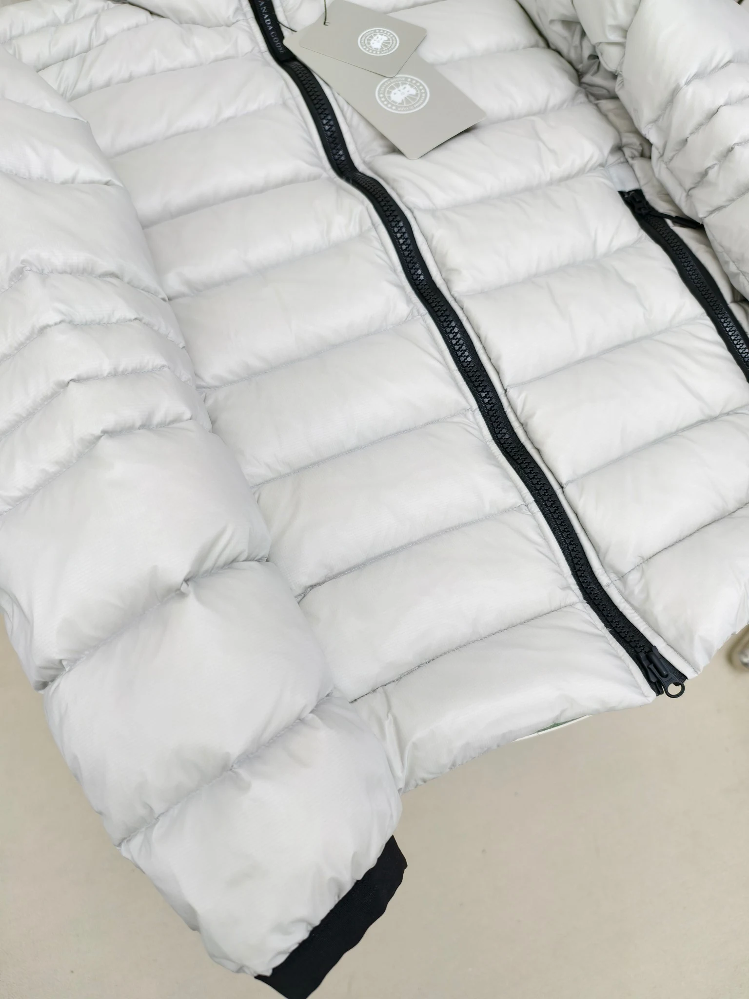 Canada Goose Zip Puffer Jacket - Style 250 - Canada Goose puffer jacket real photo 4