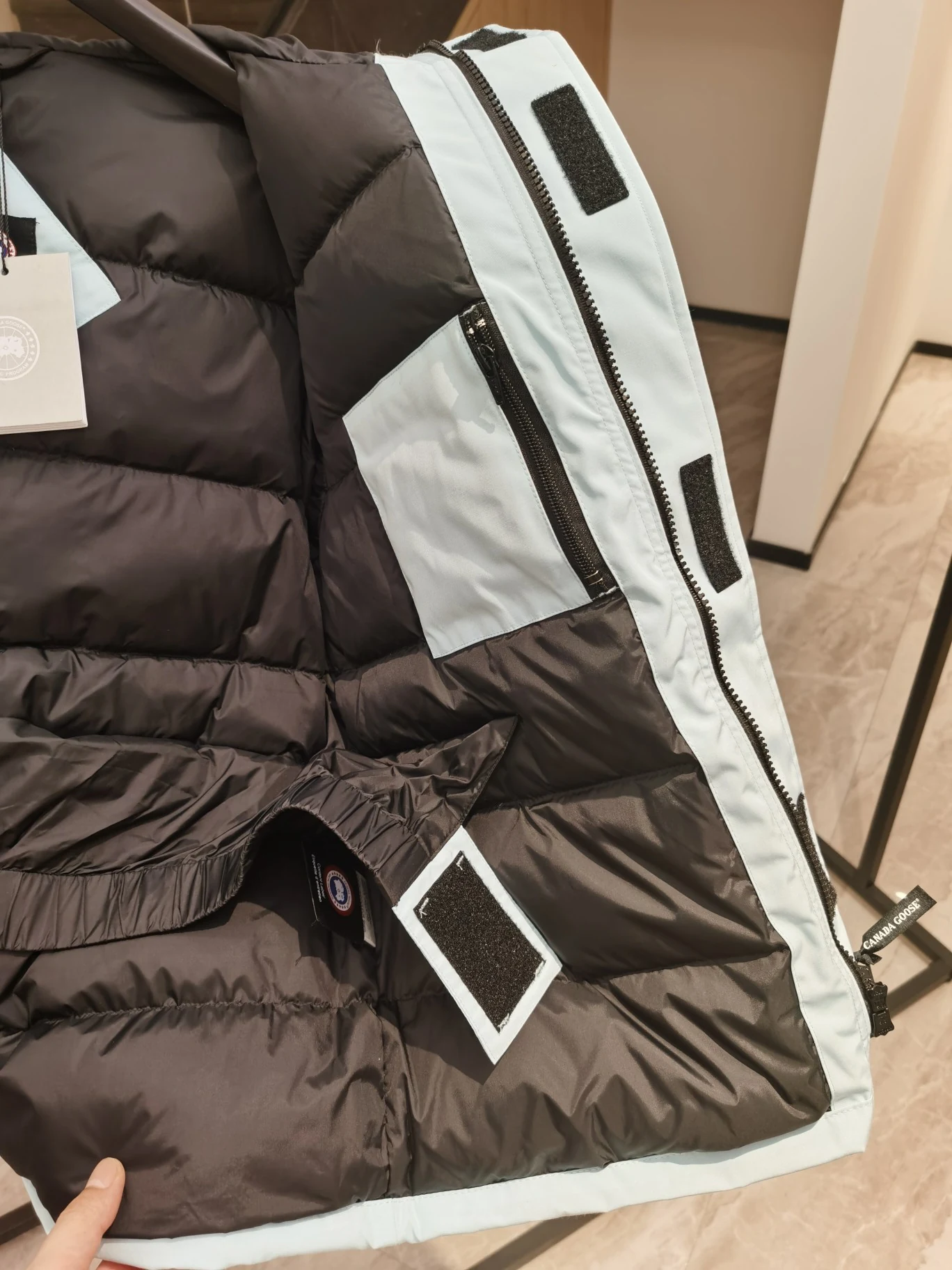 Canada Goose Zip Puffer Jacket - Style 253 - Canada Goose puffer jacket real photo 8