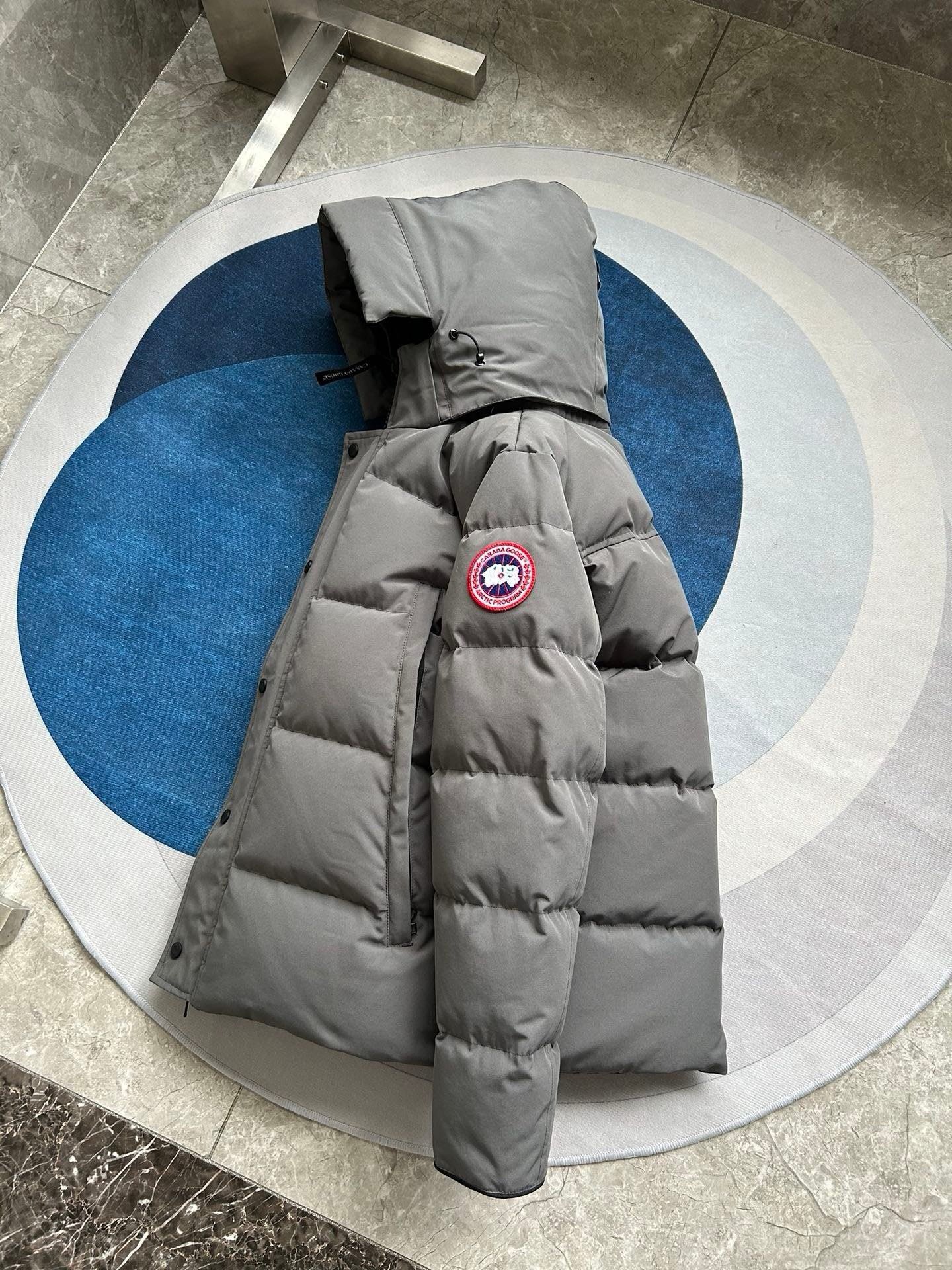 Canada Goose Zip Puffer Jacket - Style 255 - Canada Goose puffer jacket real photo 5