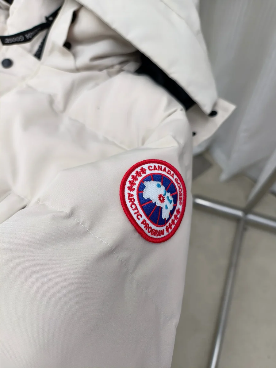 Canada Goose Zip Puffer Jacket - Style 42 - Canada Goose puffer jacket real photo 4