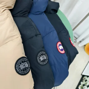 Canada Goose Zip Puffer Jacket - Style 71 - Canada Goose puffer jacket real photo 2
