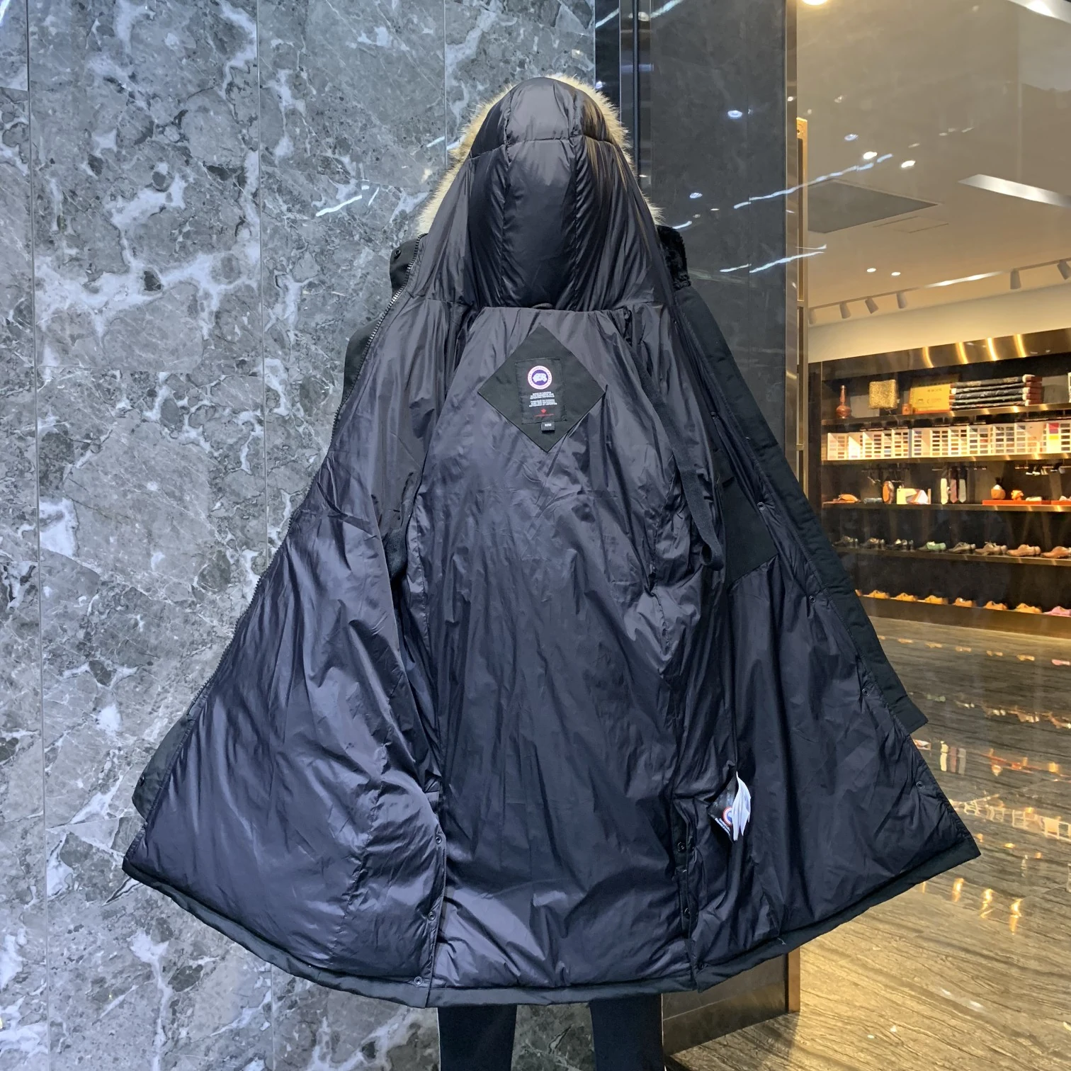 Canada Goose puffer jacket - real photo 7
