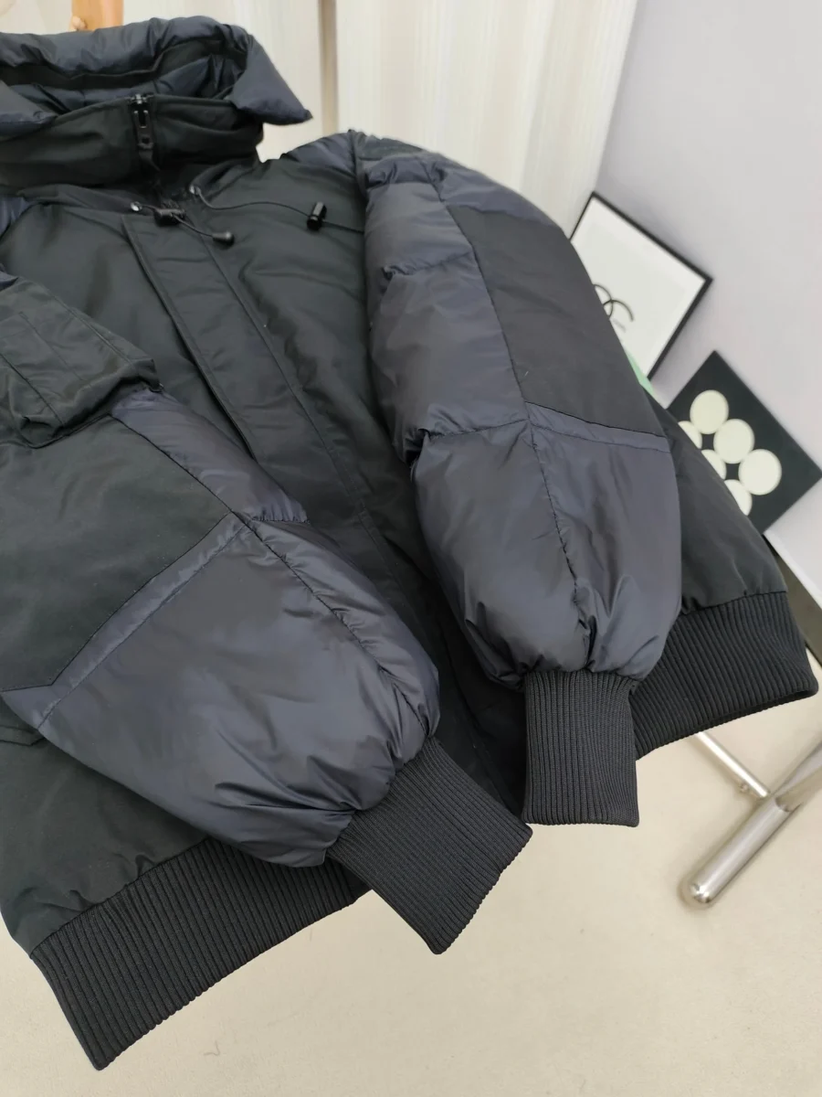 Canada Goose Zip Puffer Jacket - Style 82 - Canada Goose puffer jacket real photo 3