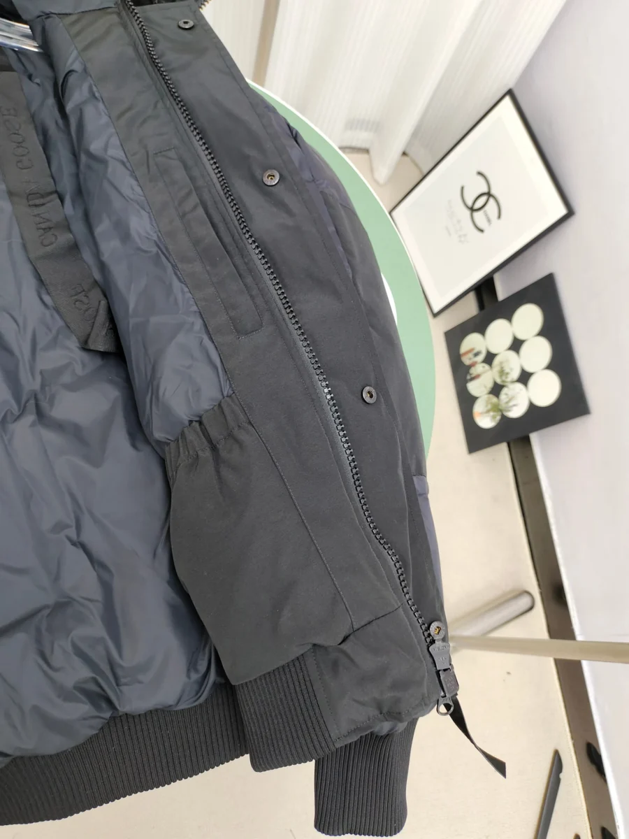 Canada Goose Zip Puffer Jacket - Style 82 - Canada Goose puffer jacket real photo 5