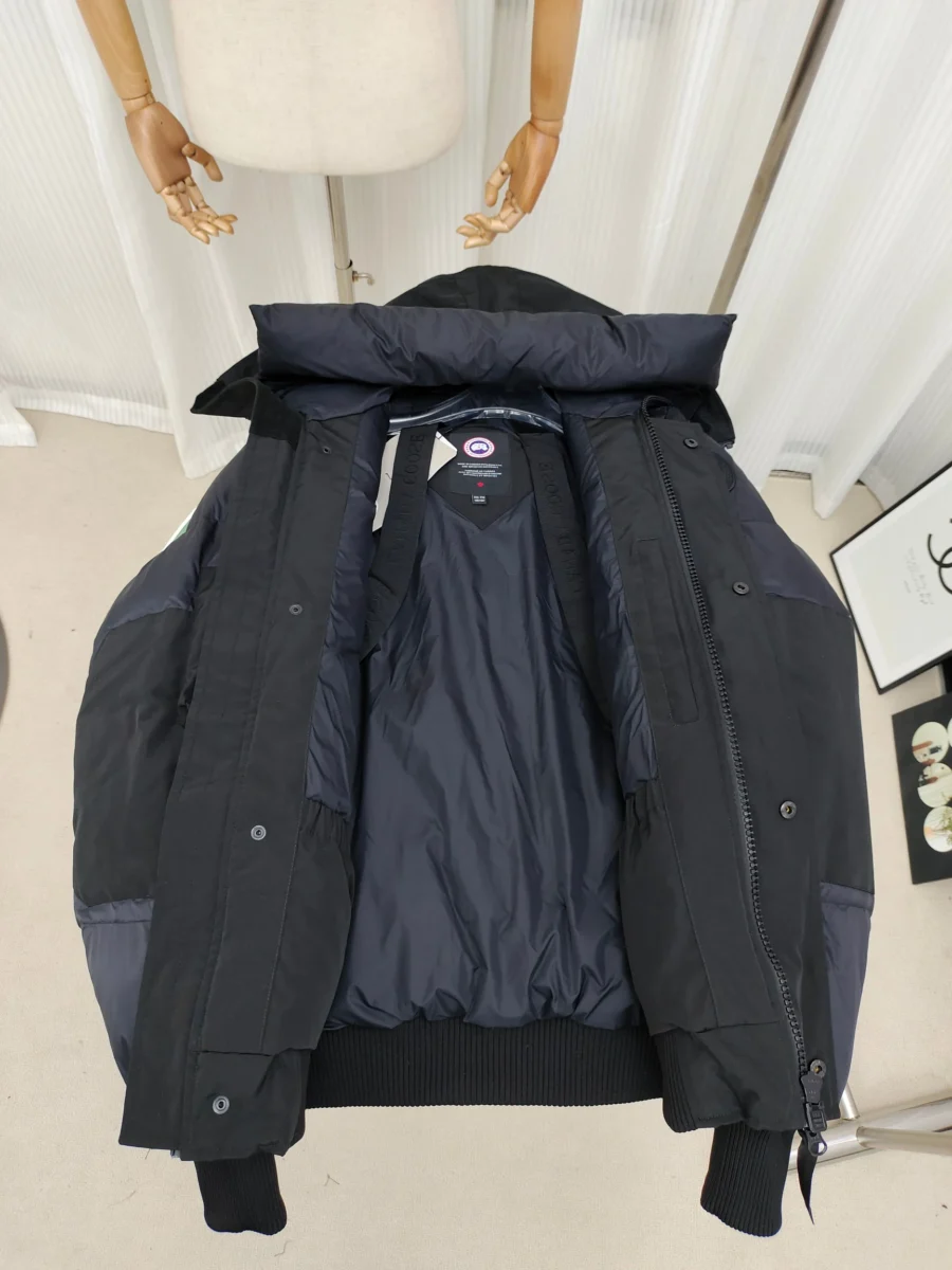 Canada Goose Zip Puffer Jacket - Style 82 - Canada Goose puffer jacket real photo 6